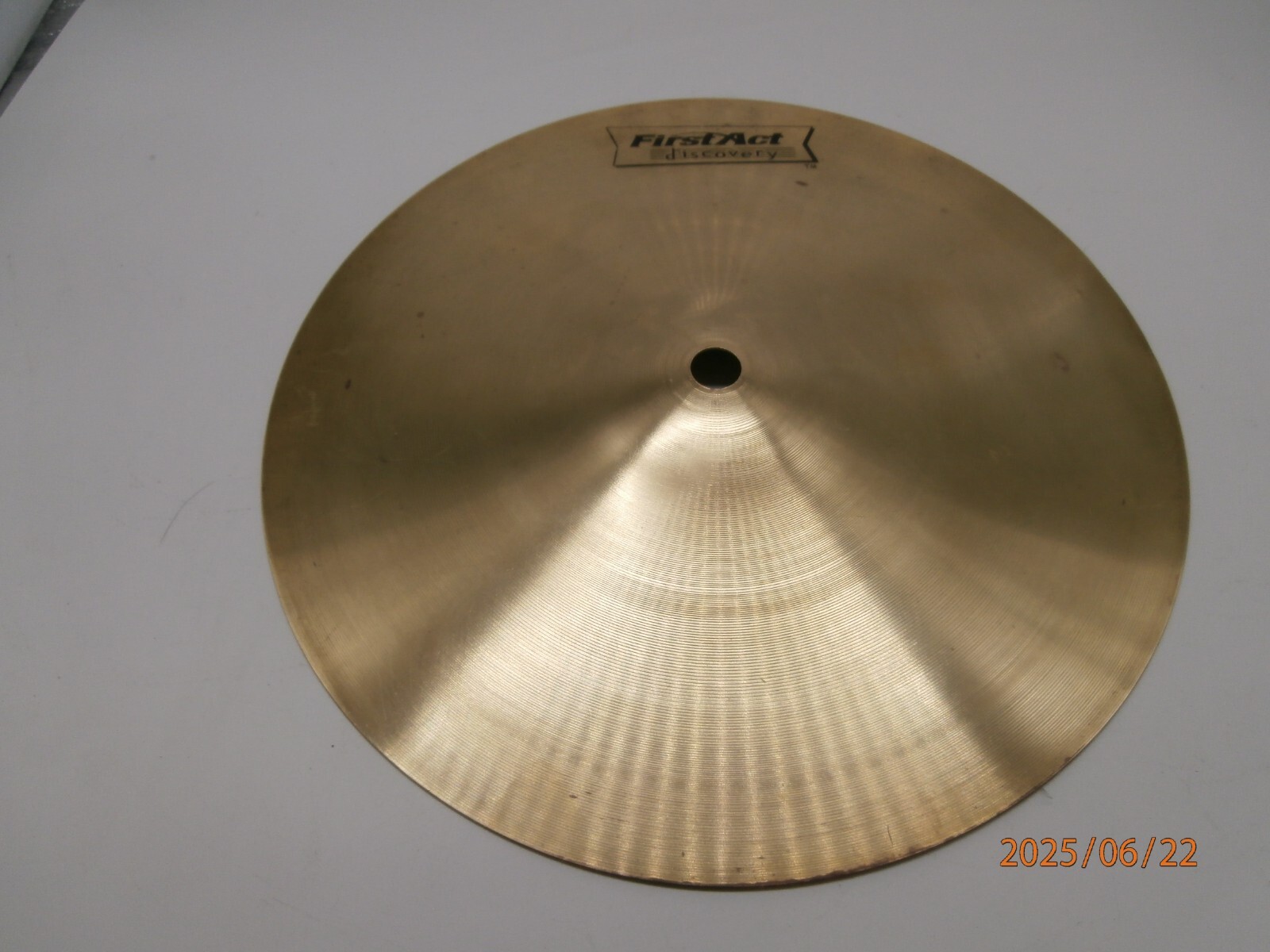 First Act Discovery Brass Cymbal 10"- Sounds Great