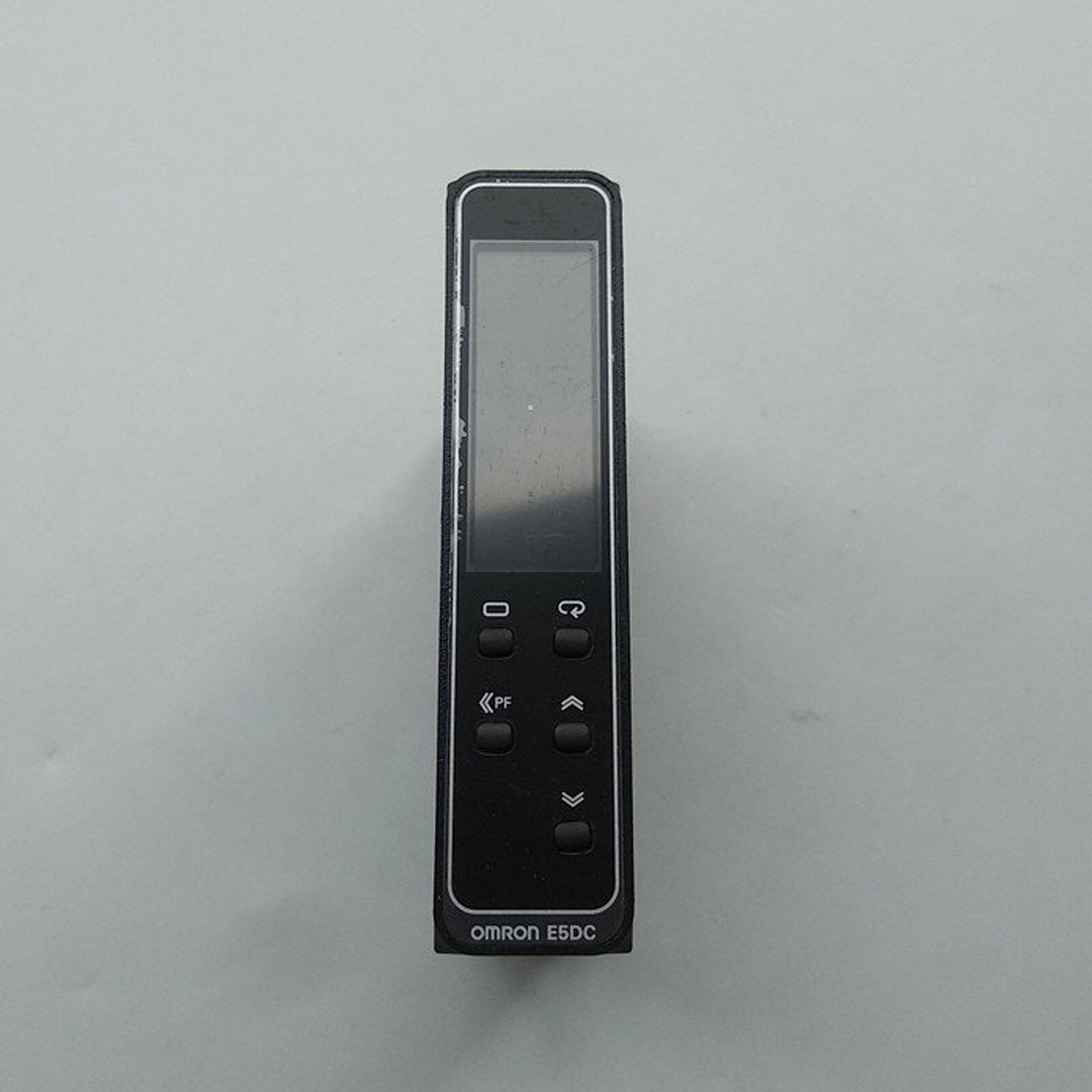 OMRON E5DC-QX2ASM-802 Temperature Controller New One Free Shipping