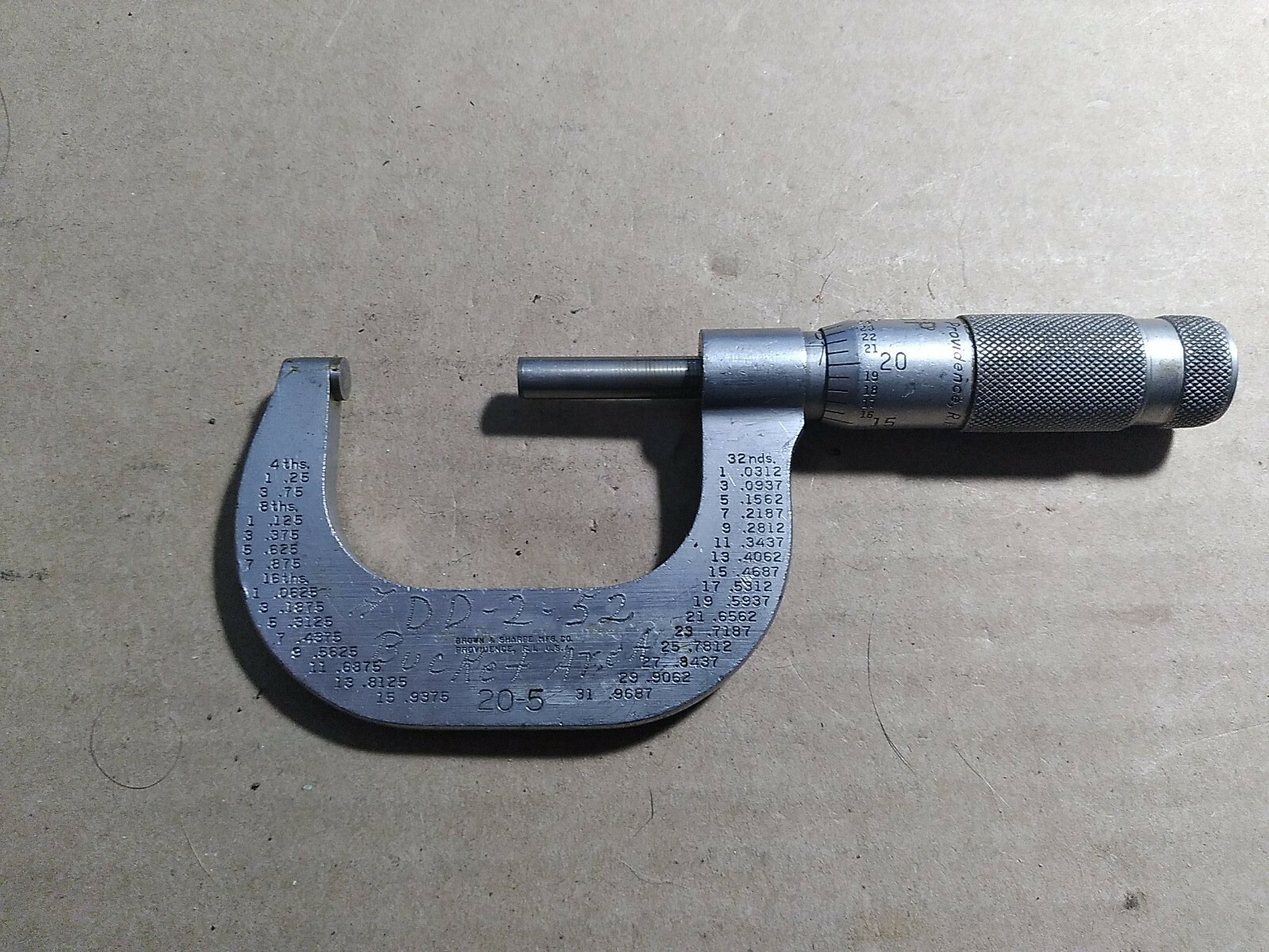 Brown & Sharpe 1-2" Outside Micrometer