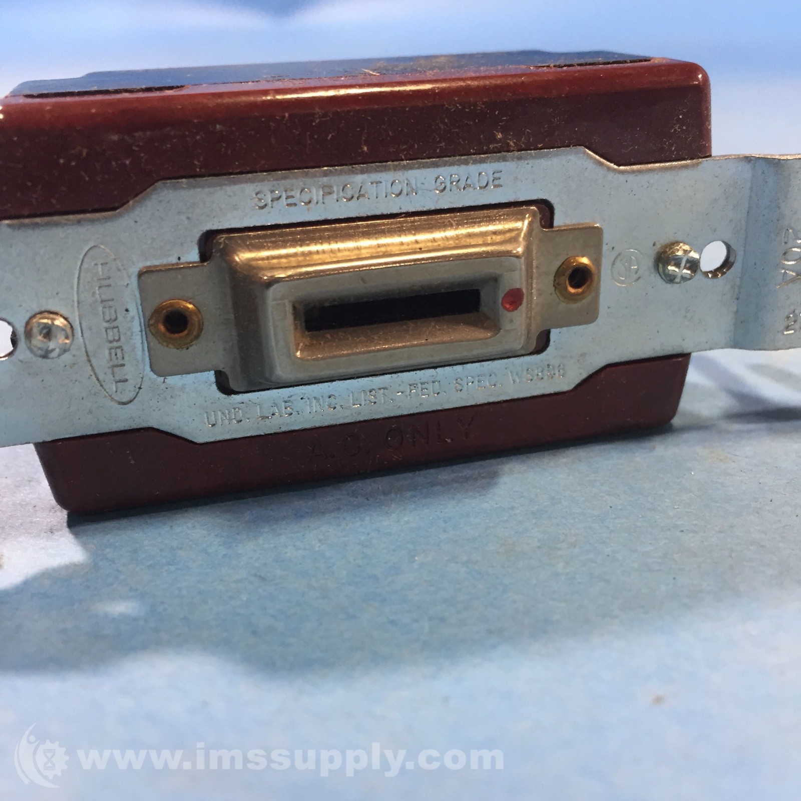 Hubbell CS6379C Wiring Device FNOB