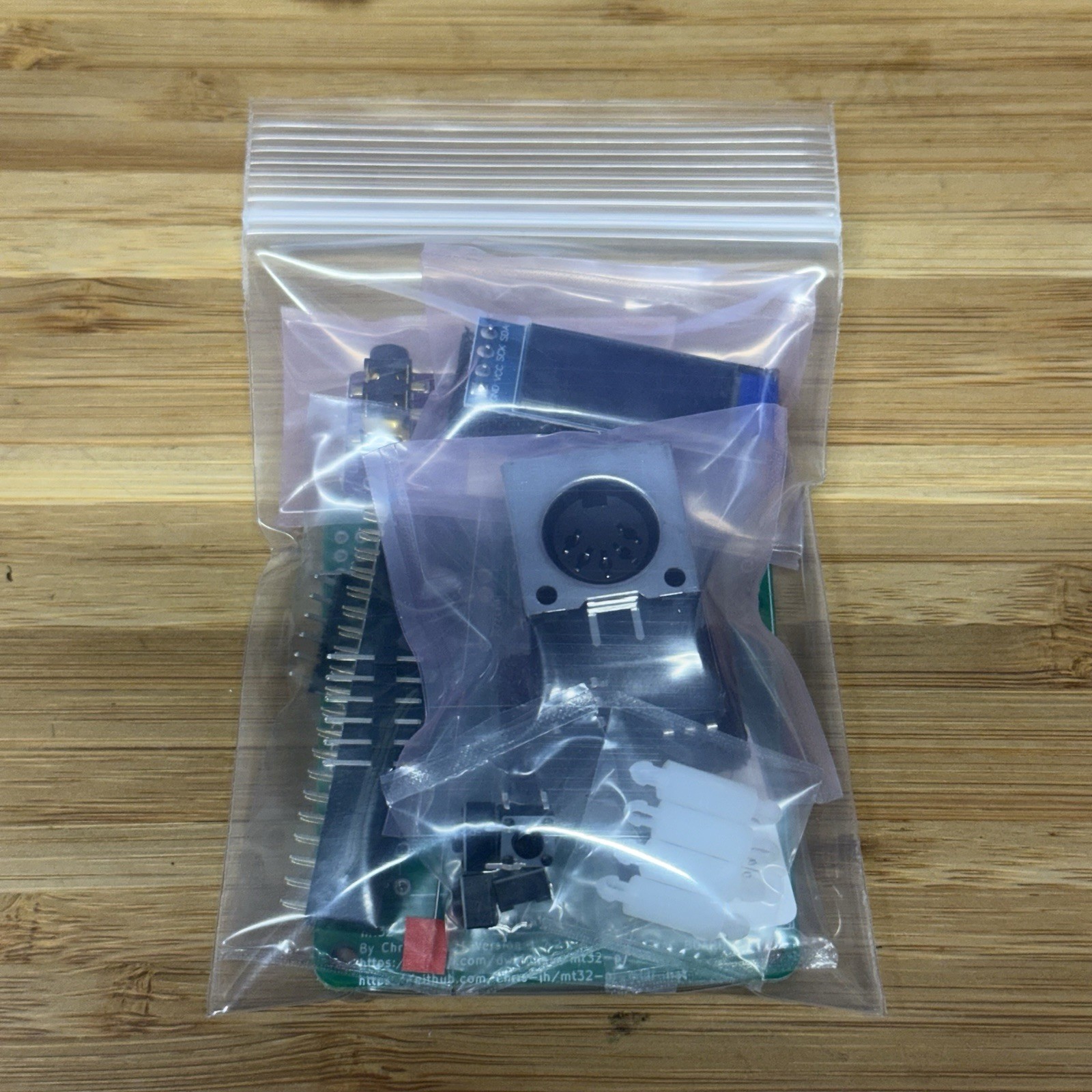 MT32-Pi MIDI HAT DIY Kit for Raspberry Pi MT-32 MIDI Synth Requires Assembly