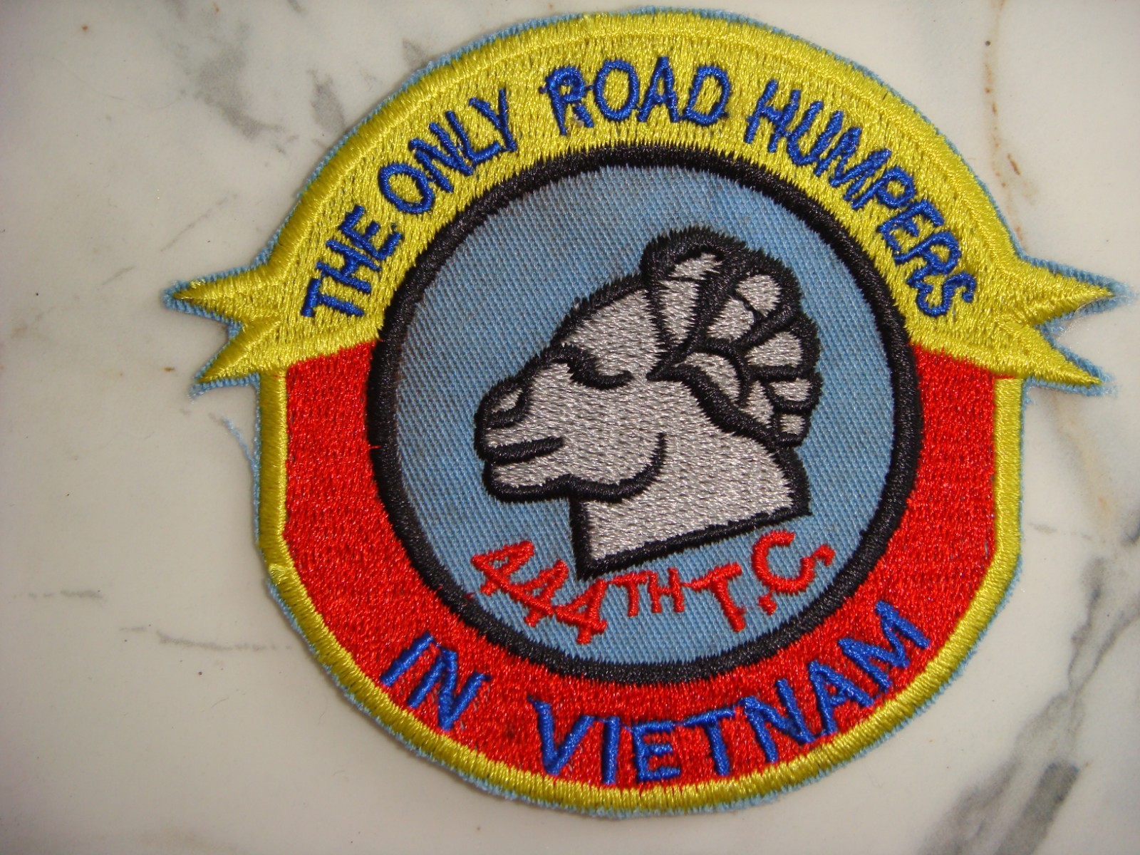 US 444th TRANSPORT Co. THE ONLY ROAD HUMPERS, VIETNAM WAR PATCH