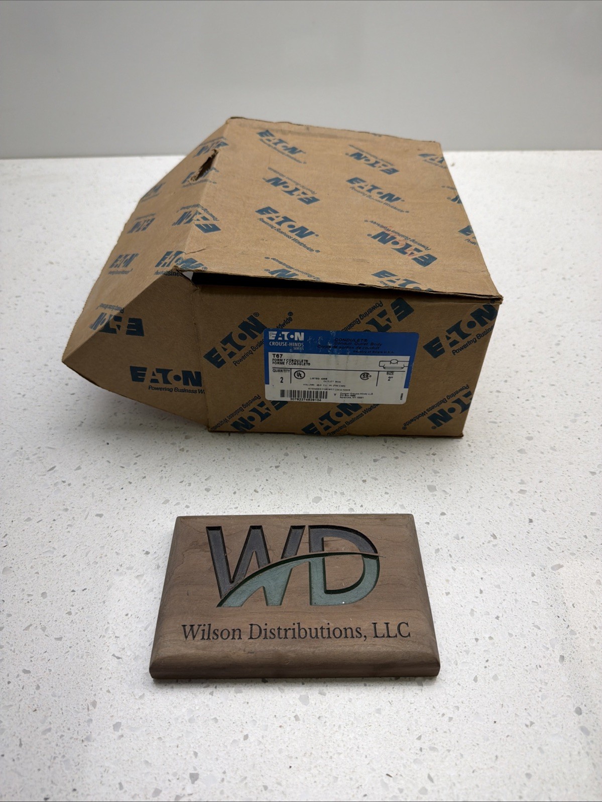 Eaton T67 Conduit Body 2 Inch Crouse-Hinds Series Free Ship Qty1