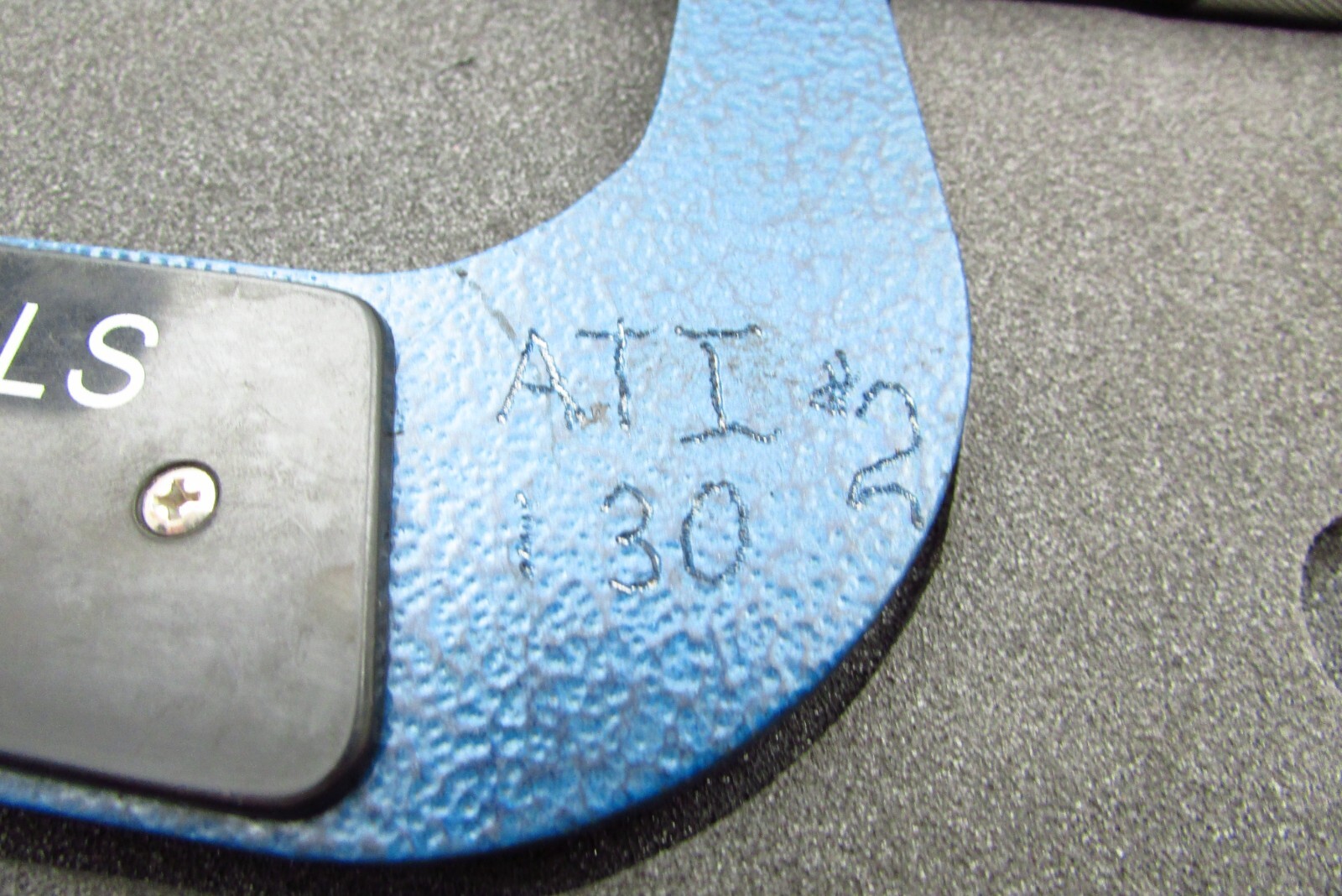 KD Tools 3" to 4" Micrometer - 3733