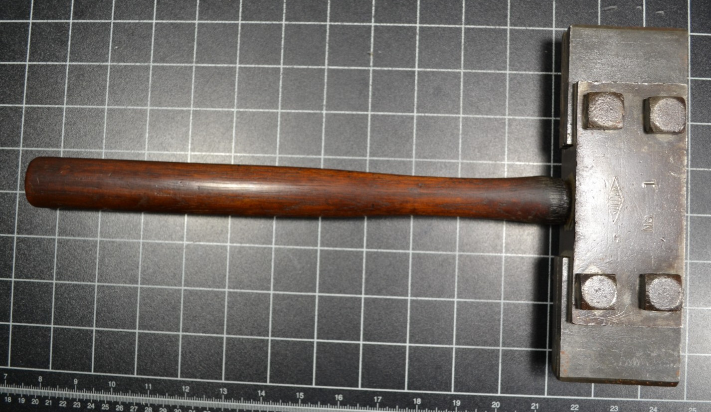 VULCAN - No 1 - GRANITE WORKERS SCOTIA HAMMER - VERY RARE TOOL IN FANTASTIC COND