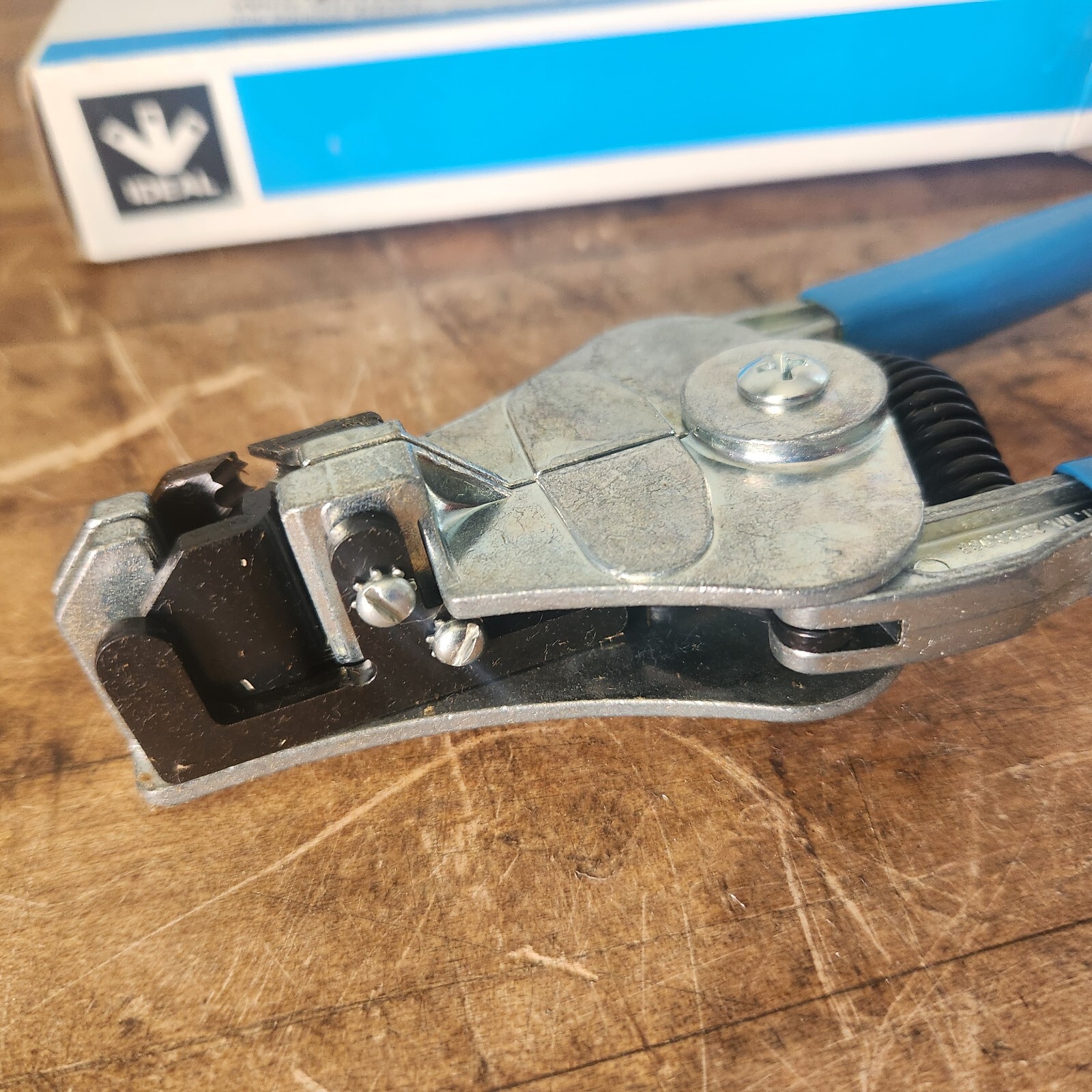 Ideal 45-090 Stripmaster Wire Stripper #8-10-12 AWG NIB