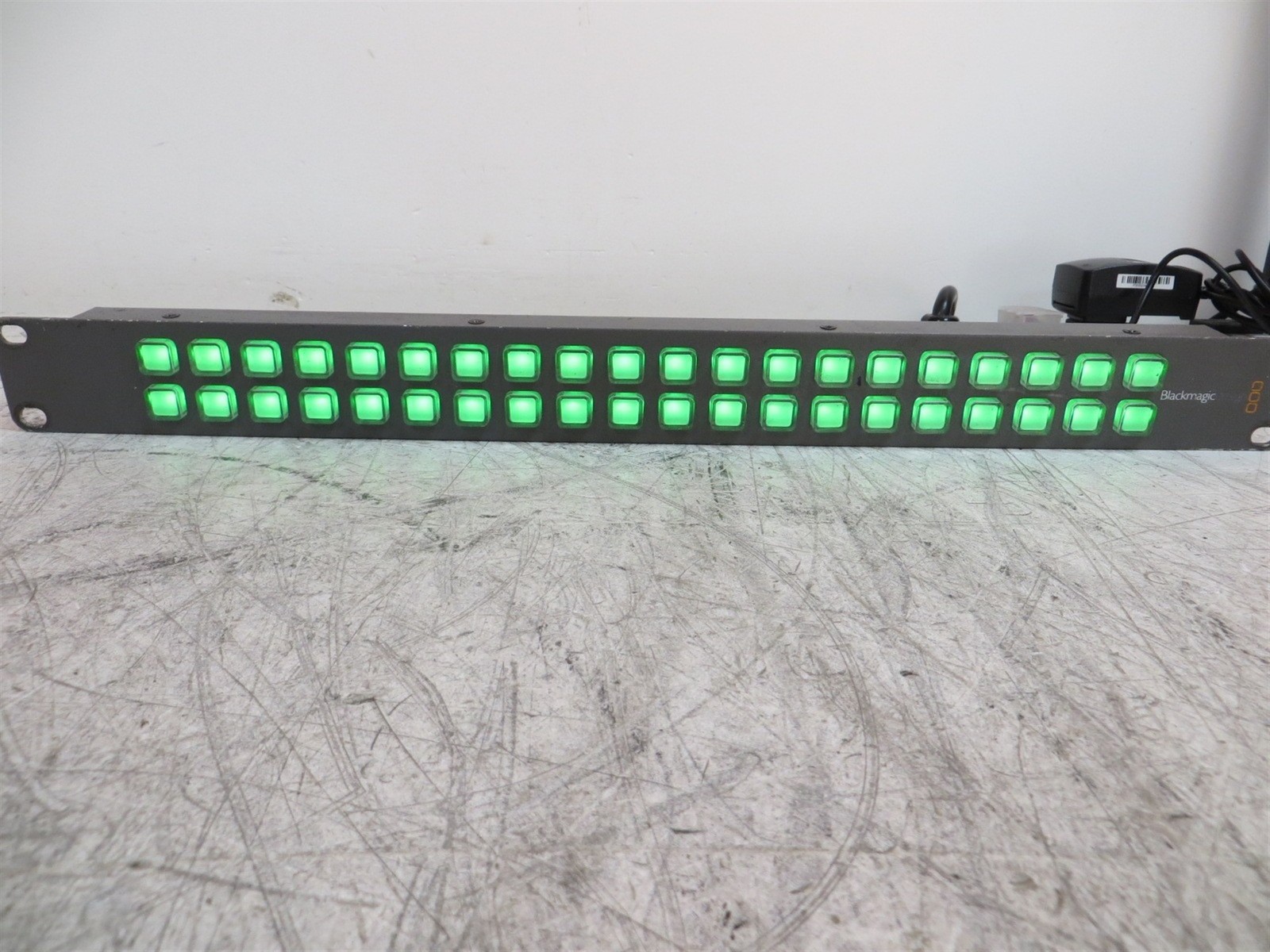 Defective Blackmagic Design Videohub Smart Control w/PSU