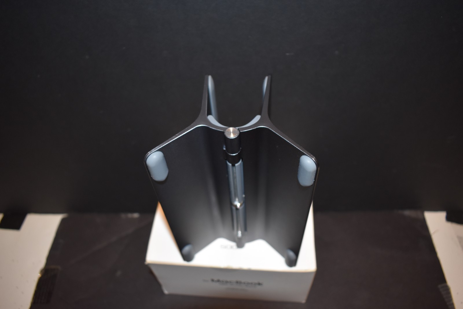 Sodi Macbook Eiffel Gravity Stand Model# SMS-300