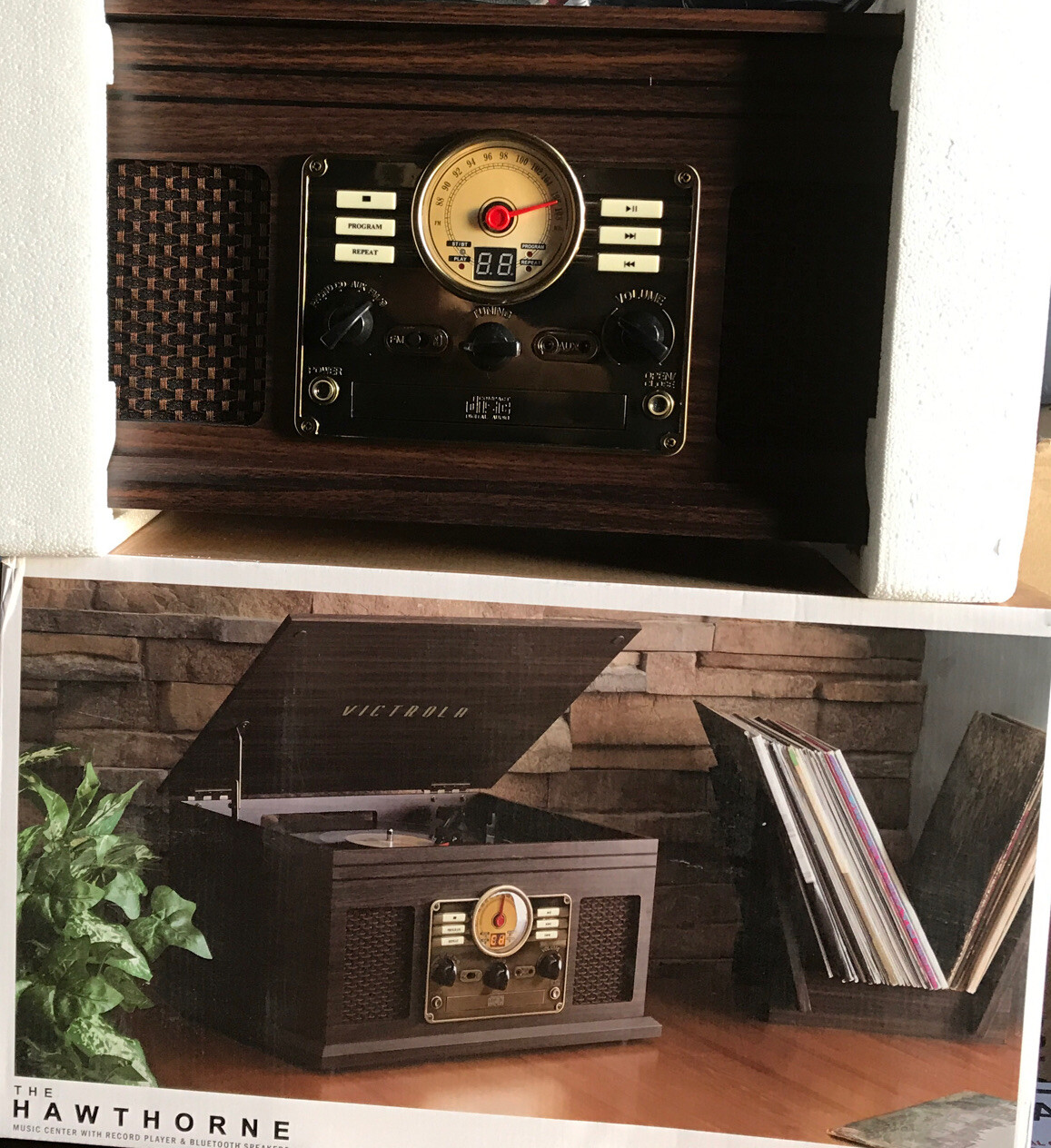 🍎 Victrola The HAWTHORNE Record Player W/Bluetooth Speaker Open Box‼️