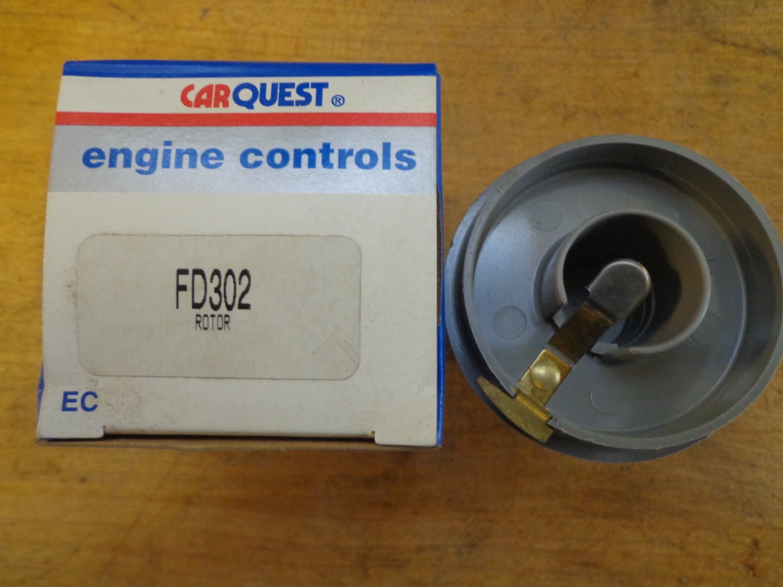 CarQuest distributor rotor FD302 NOS FREE SHIPPING