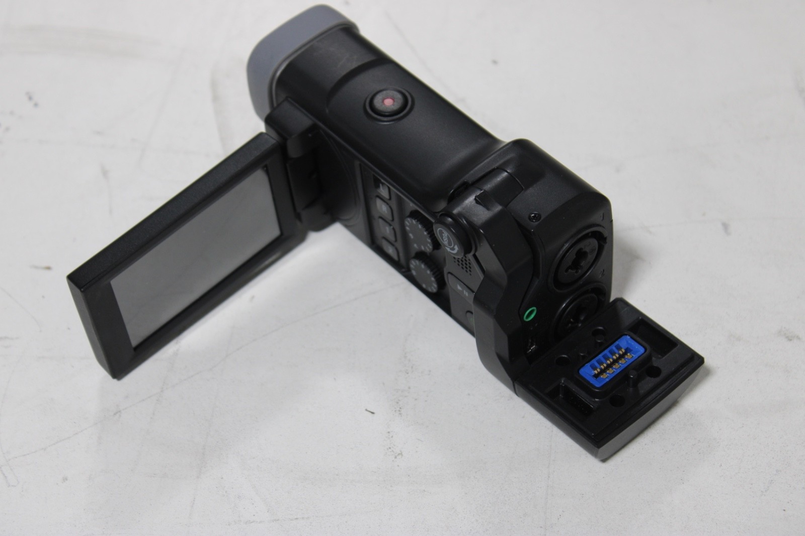 Zoom Q8 Handy Video Recorder   Digital Camera