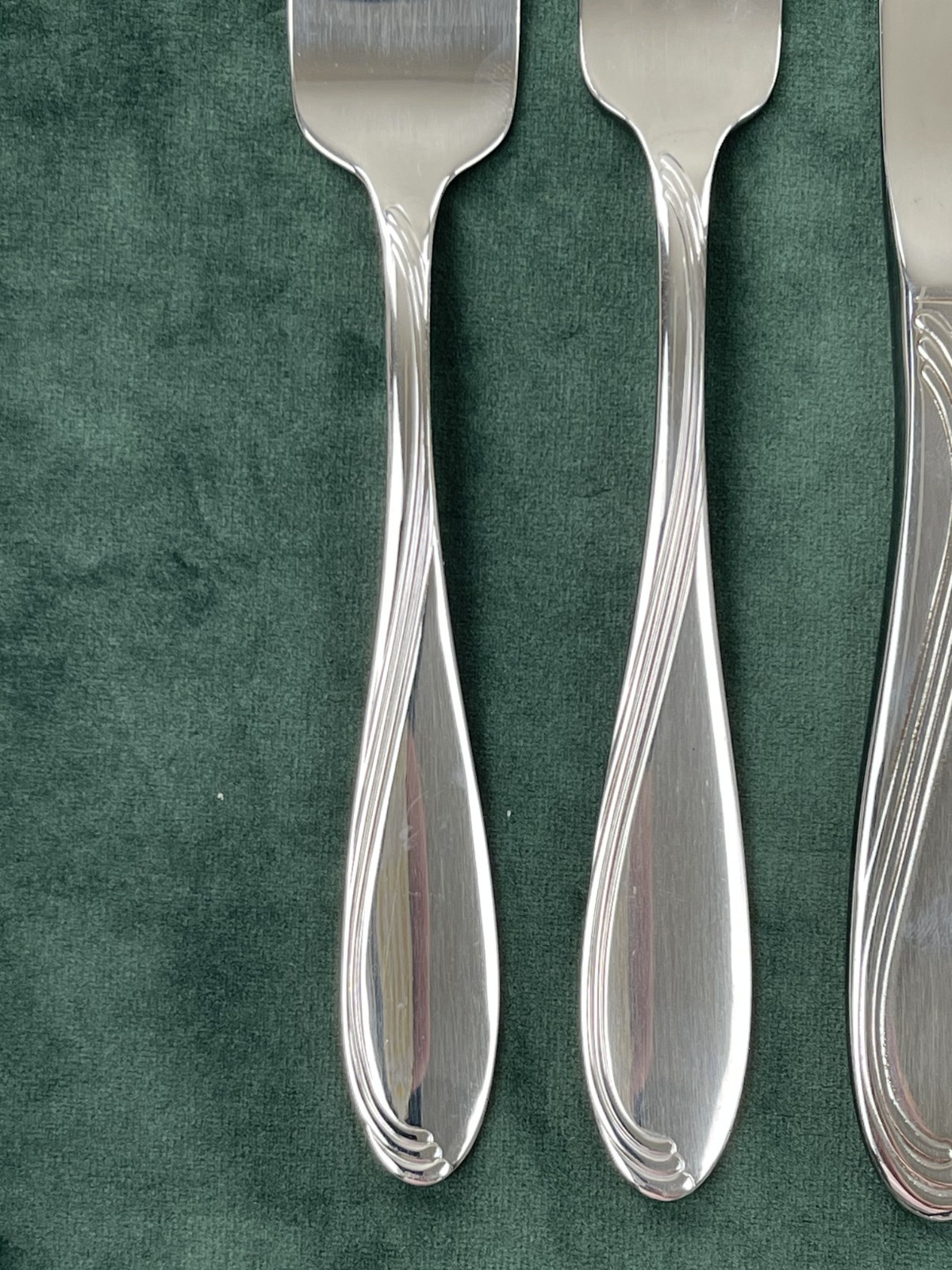 Oneida Stainless Windswept Scroll Flatware Place Setting Fork Spoon Knife USA