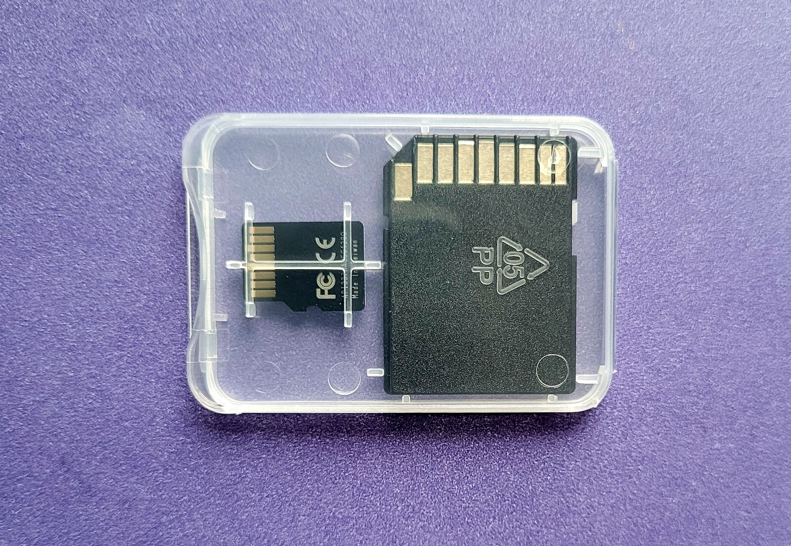 Micro Center 128GB Micro SDHC Flash Memory Card with Adapter