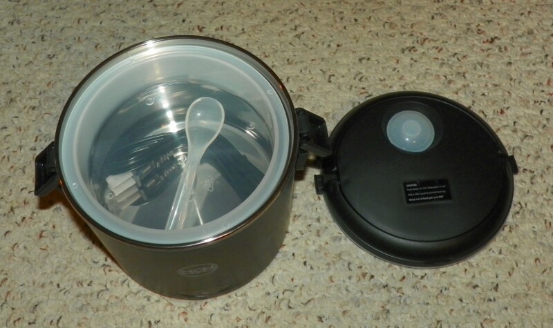 MCM - Electric Portable Cooker w/ Steamer Insert - Black