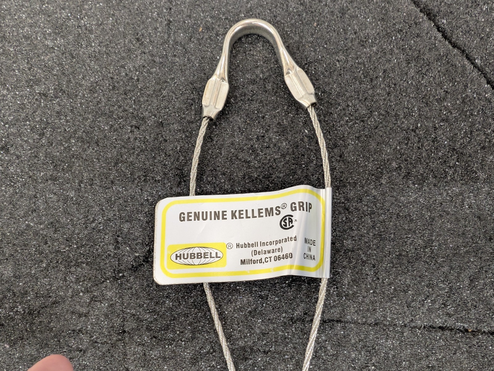 New, Hubbell, 02216002, Genuine Kellems Grip Puller Diameter Range .290-.370 in.
