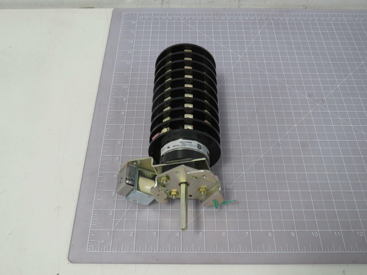 ELECTROSWITCH 7808E ROTARY SWITCH 20A-600VAC T192342