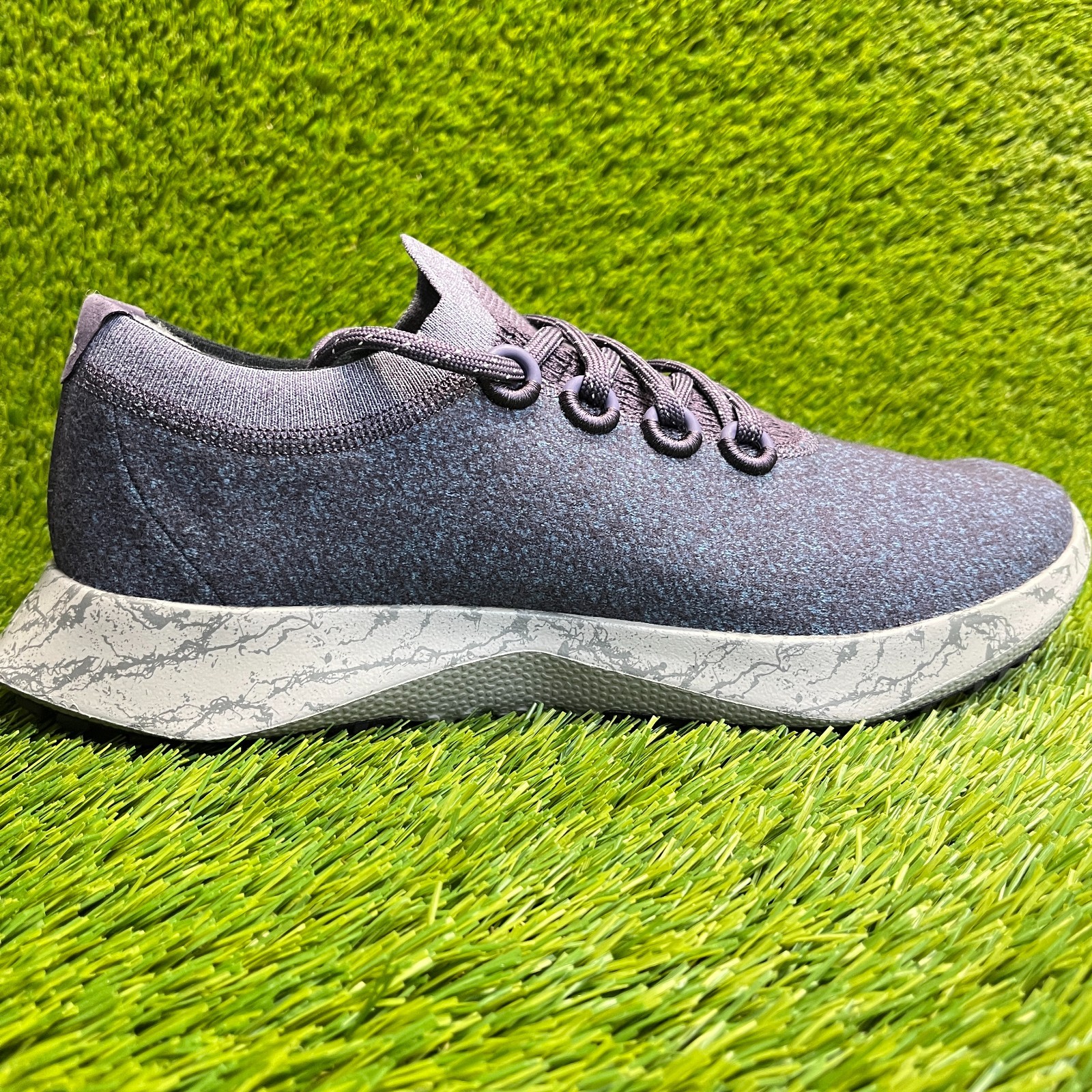 Allbirds Wool Dasher Mizzle Mens Size 11 Purple Gray Running Shoes Sneakers