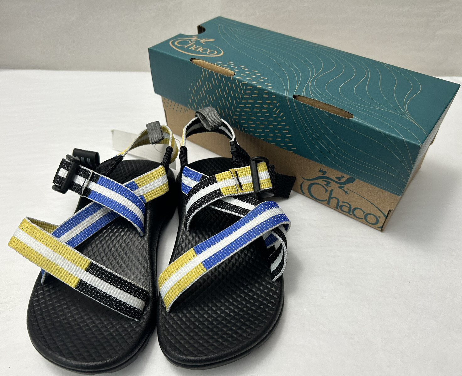 New Chaco Z1 Ecotread Unisex Kid's Sport Sandals blue Yellow size Youth 10M