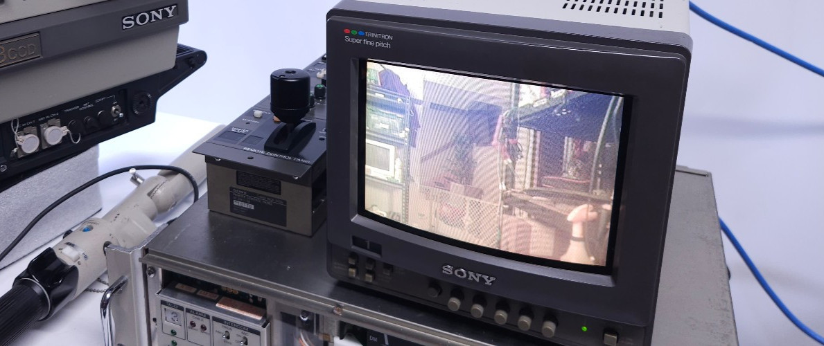 Sony CCU-370 Camera Control Unit Tested & Working -Broken PGM Intercom Knob