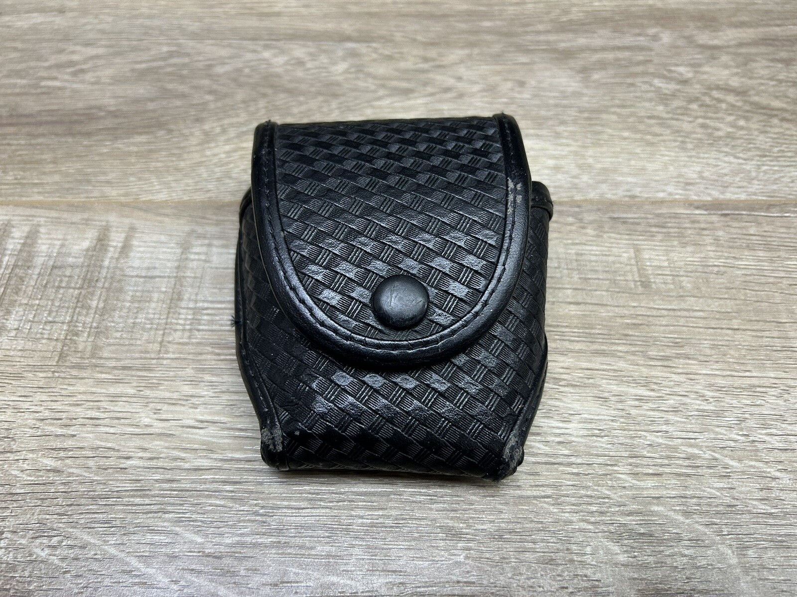 SIDEKICK by Michaels of Oregon Police Trade-In Handcuff Holster