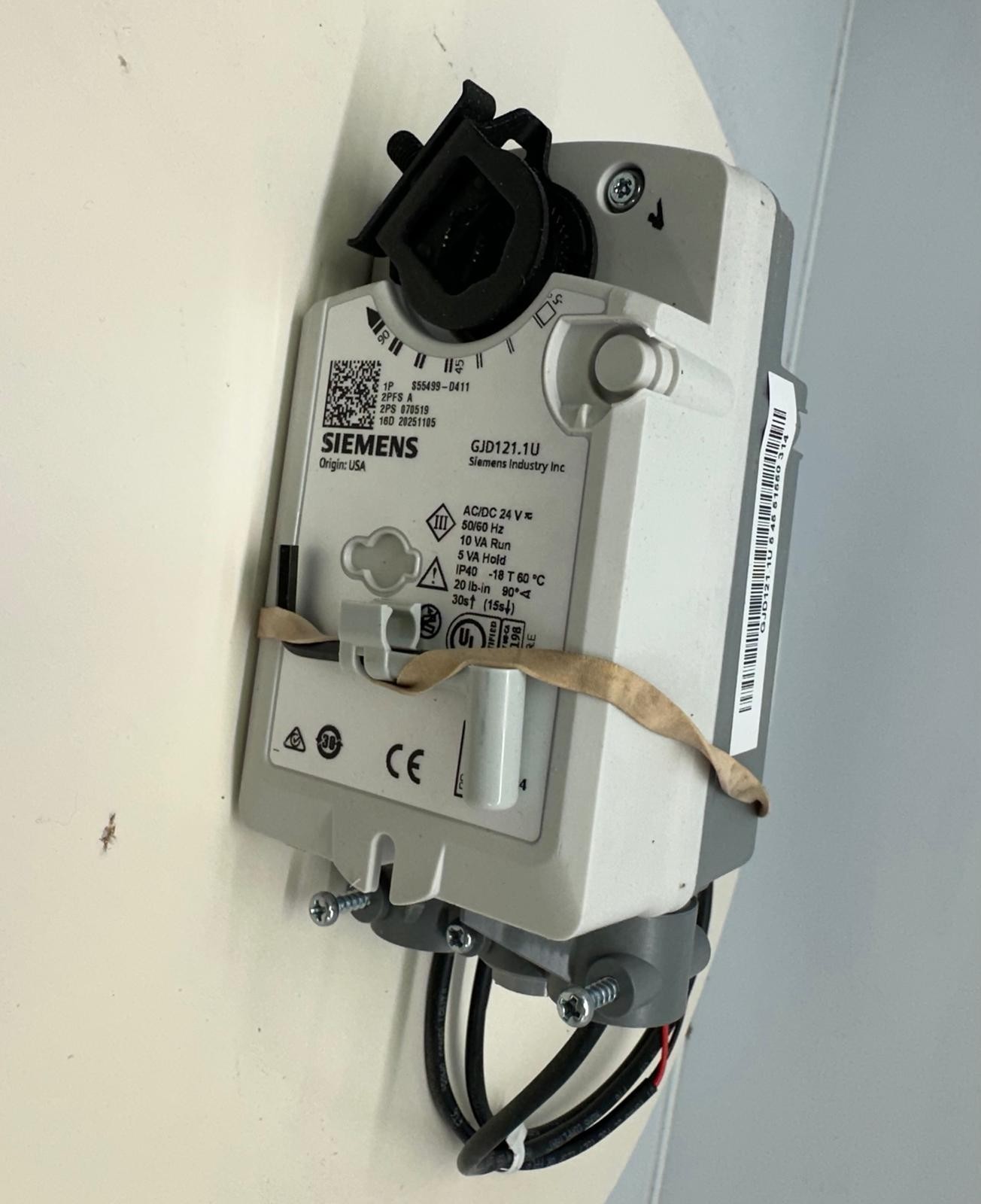 Siemens GJD121.1U (MPN GJD121.1U) Spring Return Damper Actuator 24V