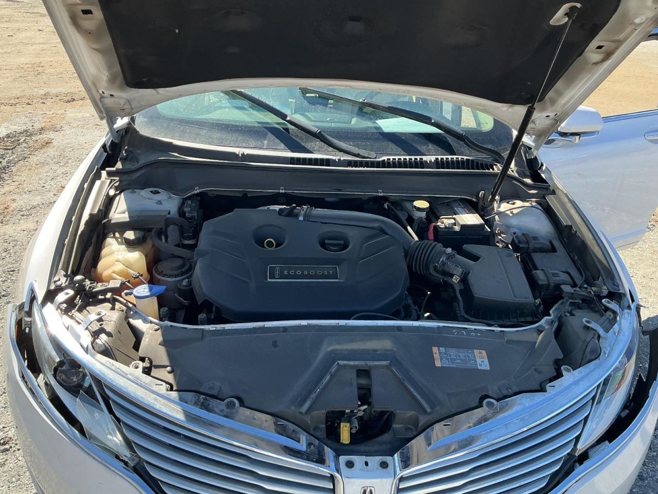 MKZ 2013 Glove Box 4954251