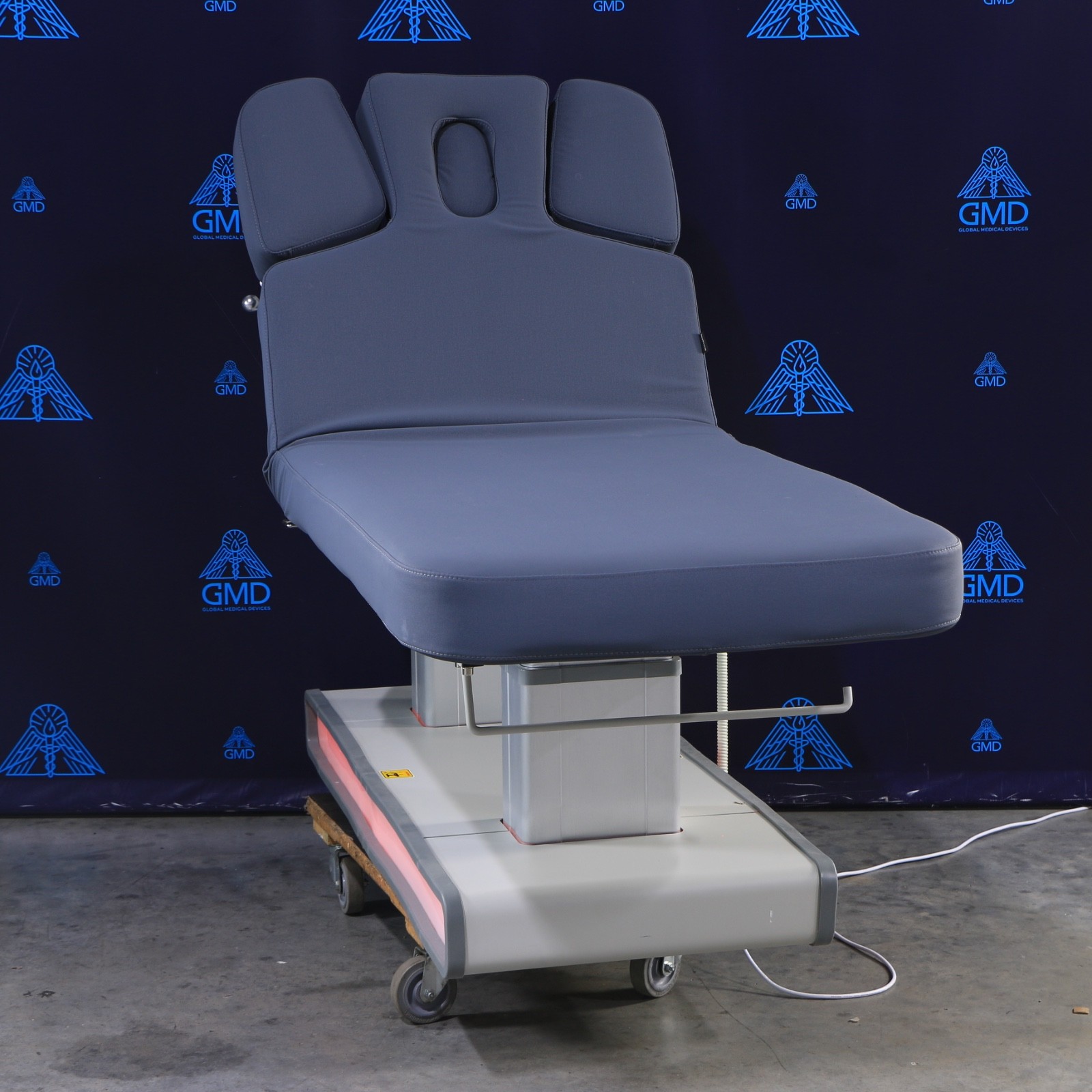 Silverfox Gretta Massage Table, Dark Blue, Salon Top