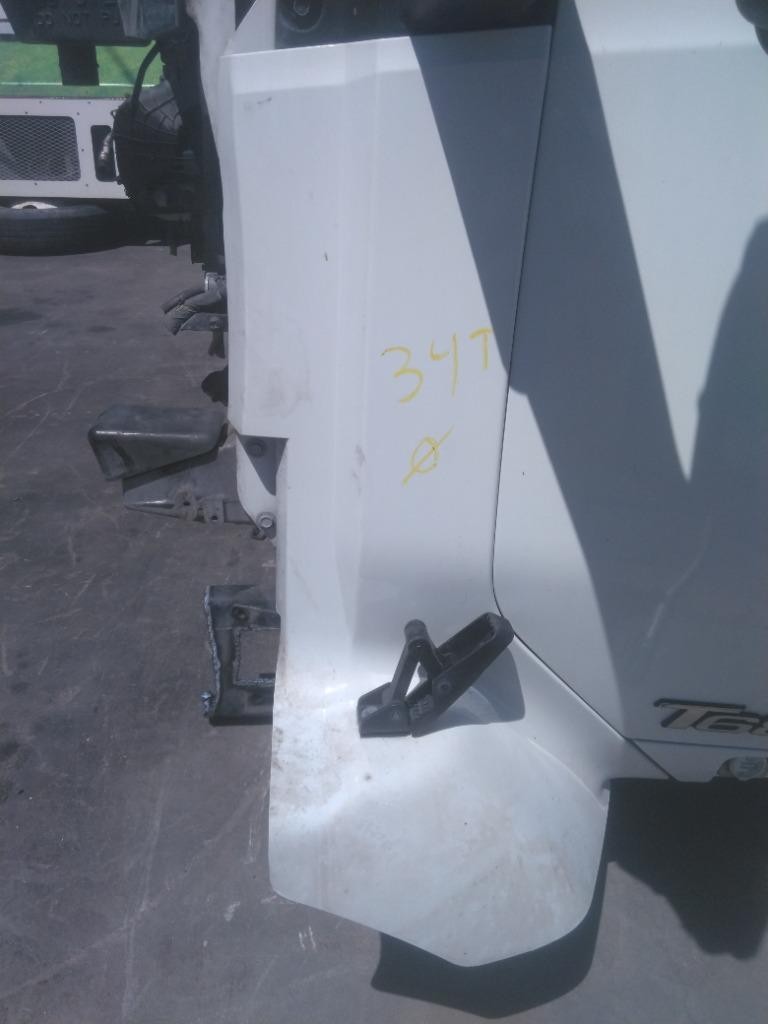 For 2019 KENWORTH T680 COWL Left ,  CO
