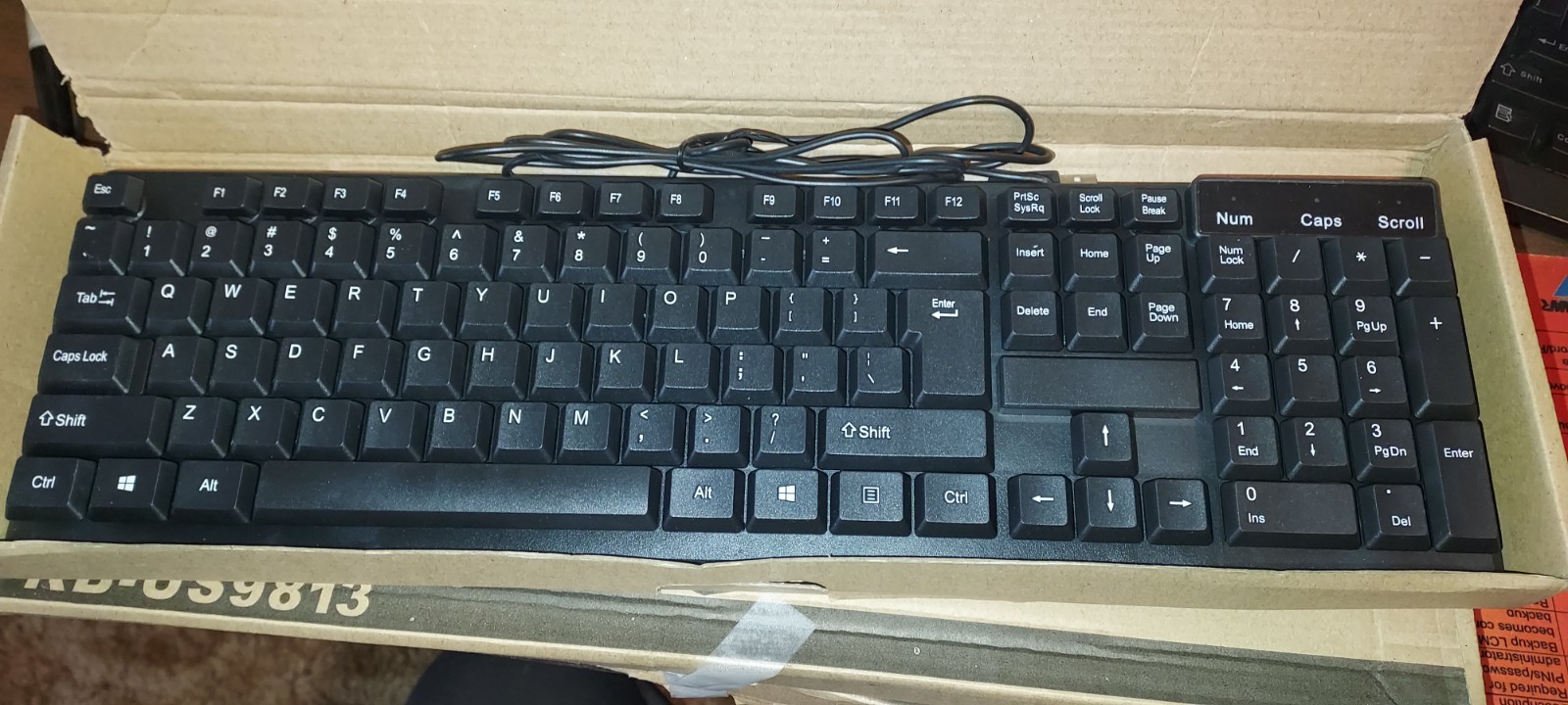 iMicro KB-US9813 104 Key Wired USB Keyboard Black OC3D