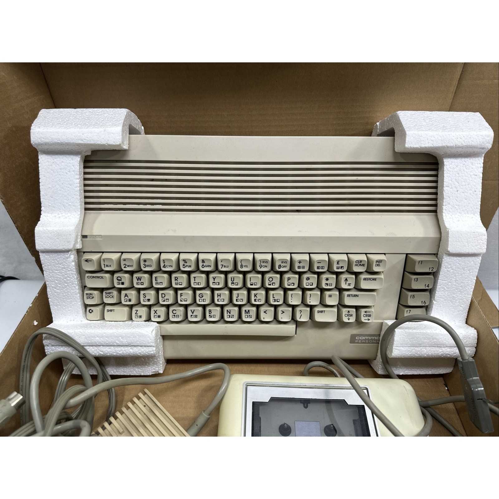 Vintage Commodore 64C Home Computer Console In Blue Box Working W/ Cassette