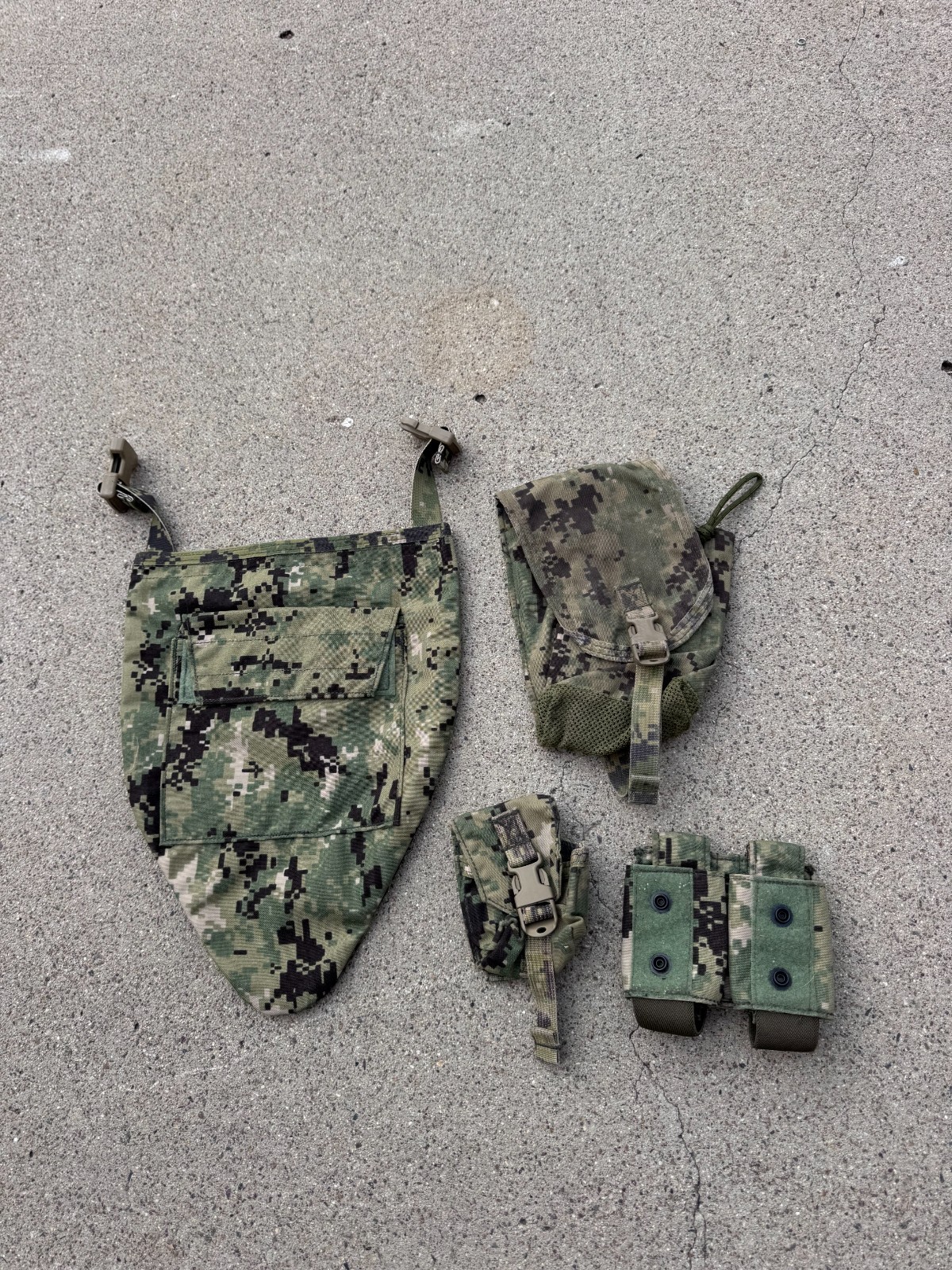 Eagle Industries AOR2 Pouch Lot Canteen/GP Groin Flap Frag 40MM