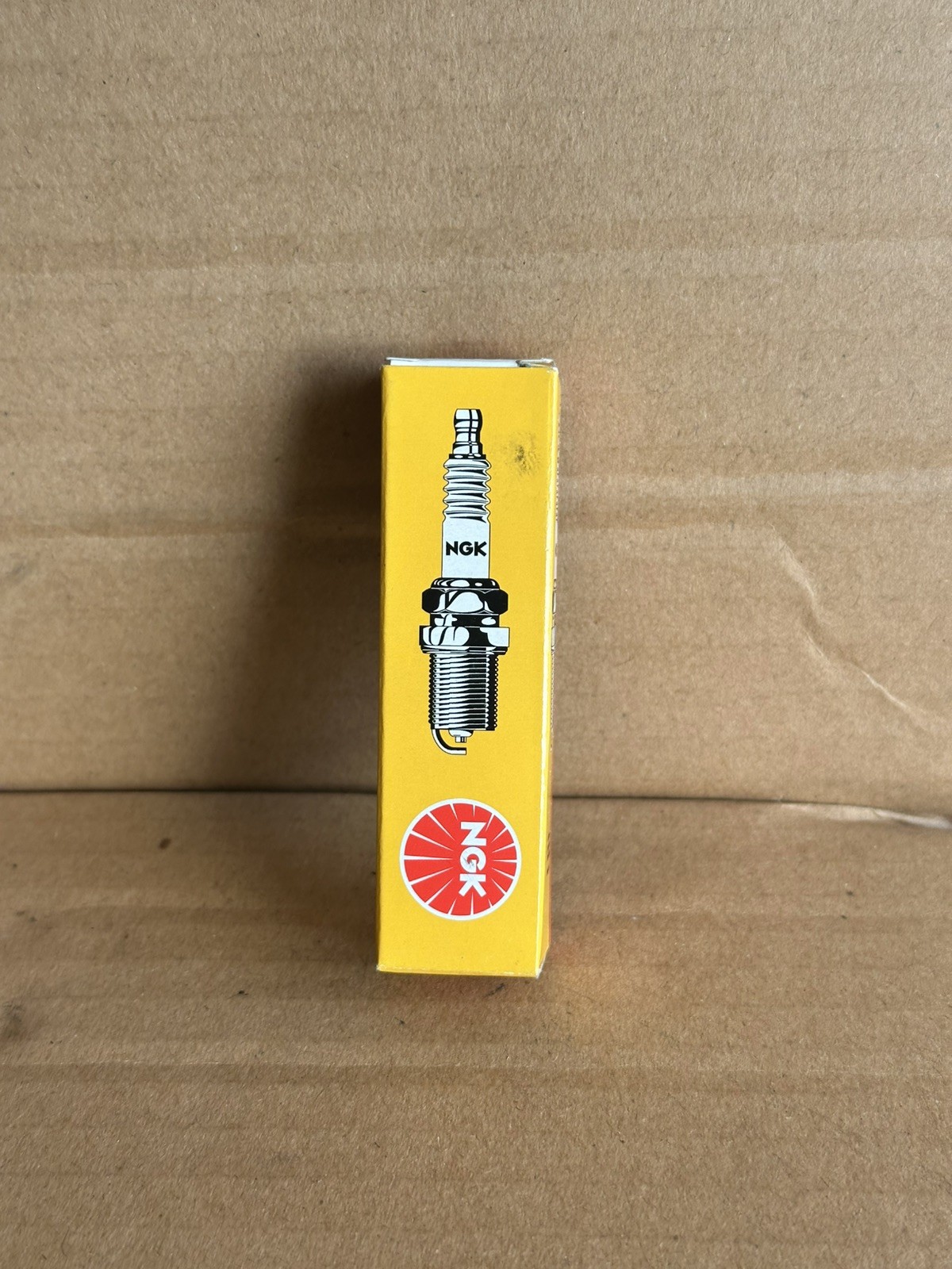 NGK Spark Plug MR8E- 9 1pc Fits Suzuki GSXR 125, GSXS 125 2017-2023 #B2