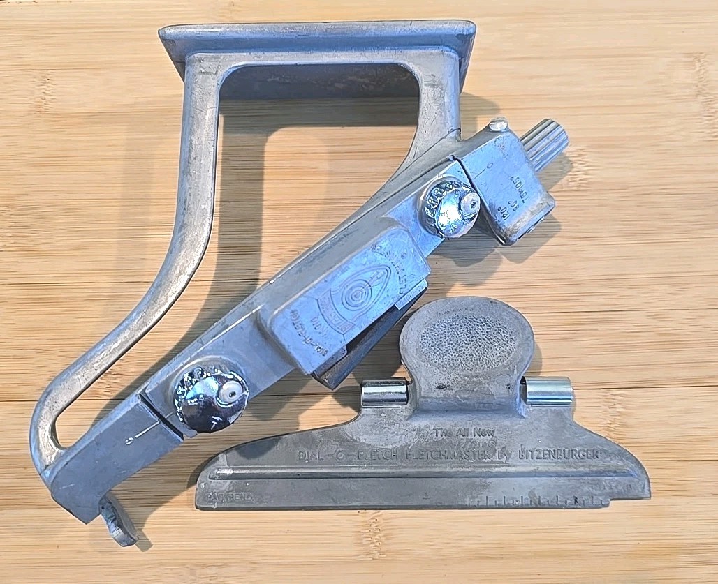 Bitzenburger Dial-O-Fletch Fletchmaster Jig with Right And Straight Clamps