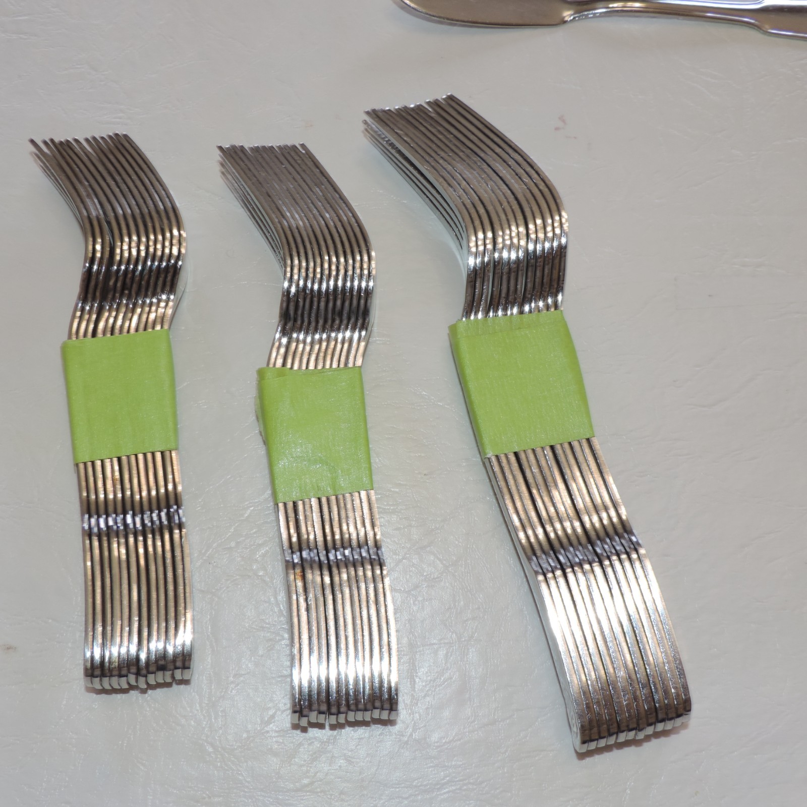Cambridge SHELL Stainless Flatware 12 7-pc Place Settings + Serving 100 Pieces