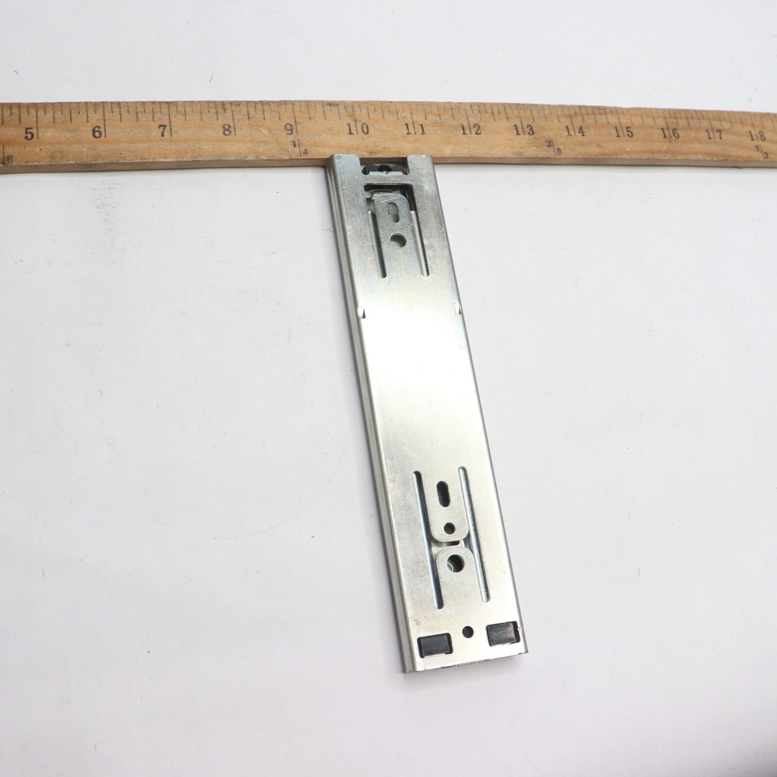 (2-Pk) Full Extension Slide 8"