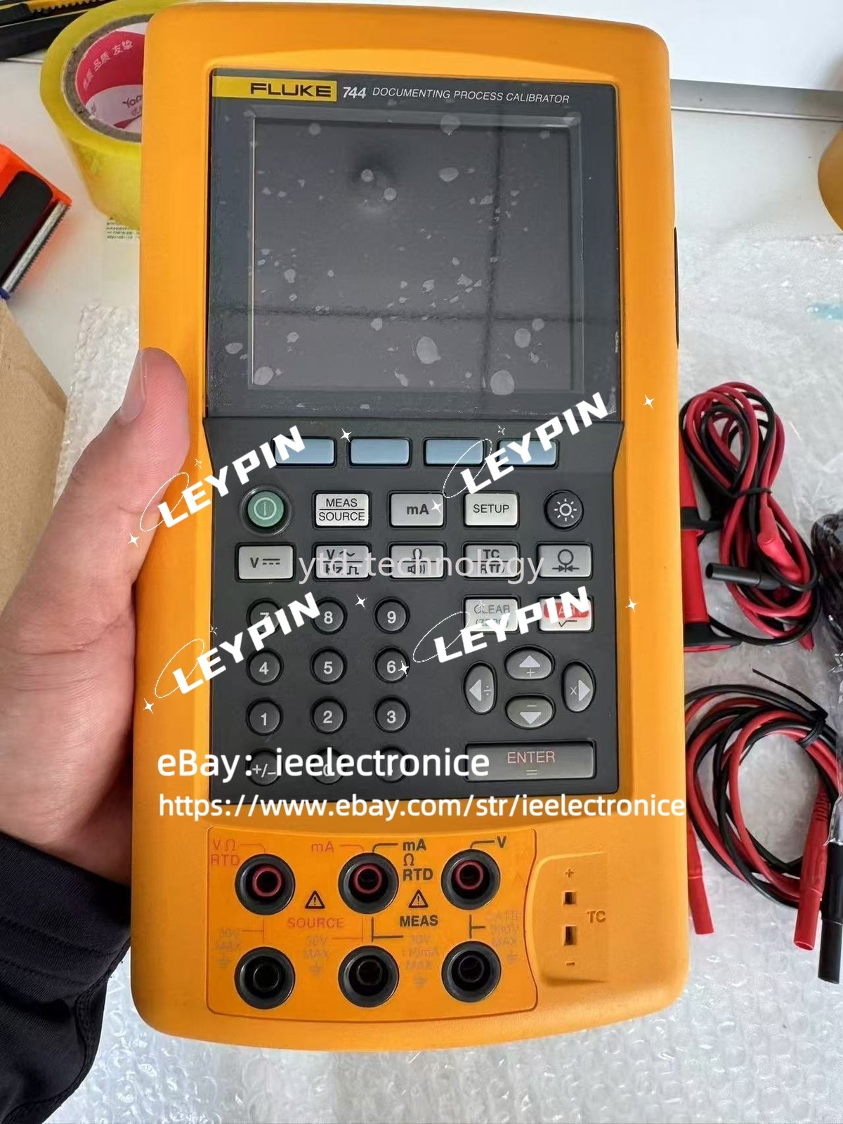 Fluke 744 Record multi-function process calibrator/used /DHL
