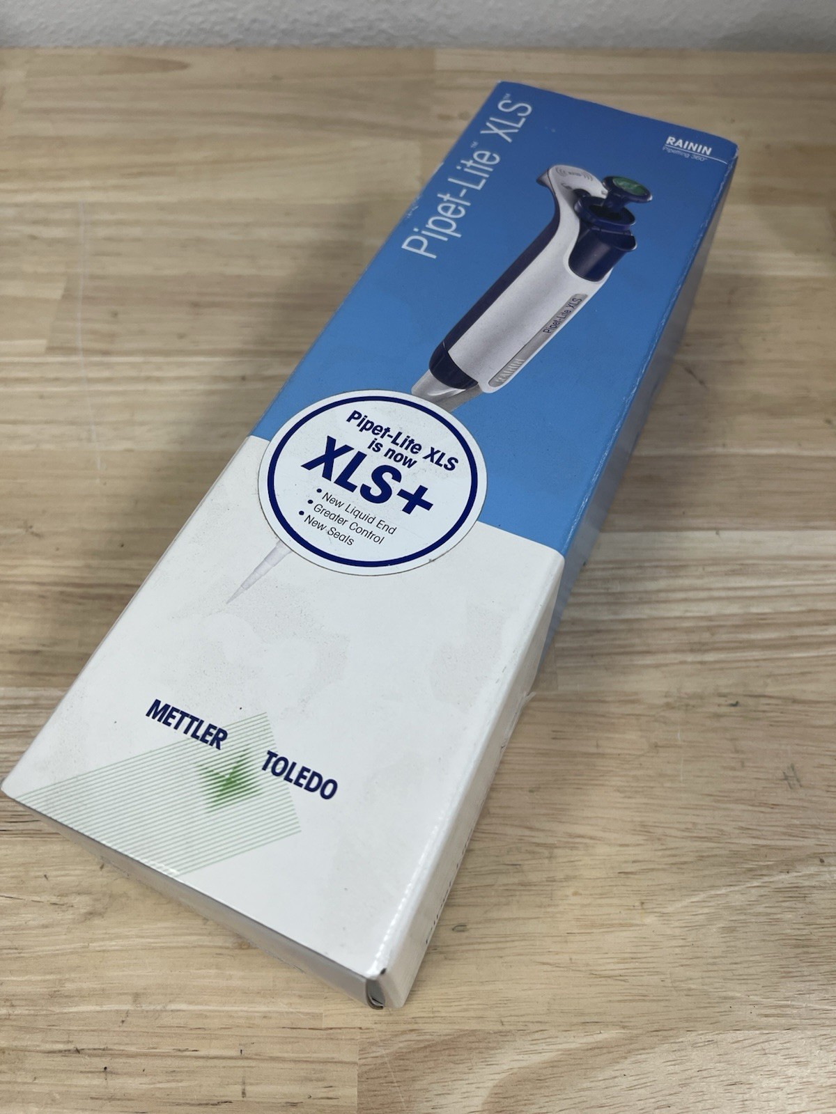 Rainin L200 XLS LTS Pipet-Lite Pipette 20-200uL New In Box
