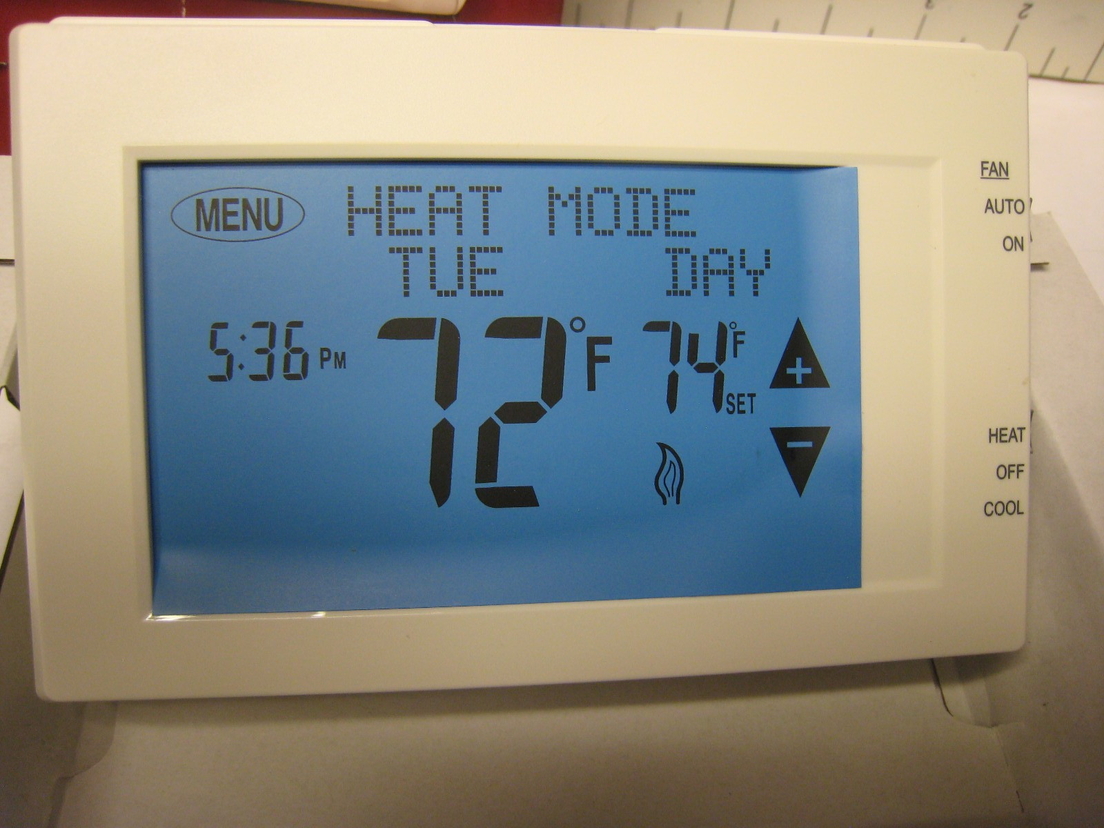 ACE 4235370 PROGRAMMABLE TOUCHSCREEN THERMOSTAT NEW