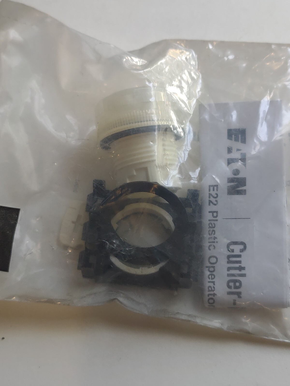 CUTLER HAMMER E22H5 WHITE INDICATOR LENS