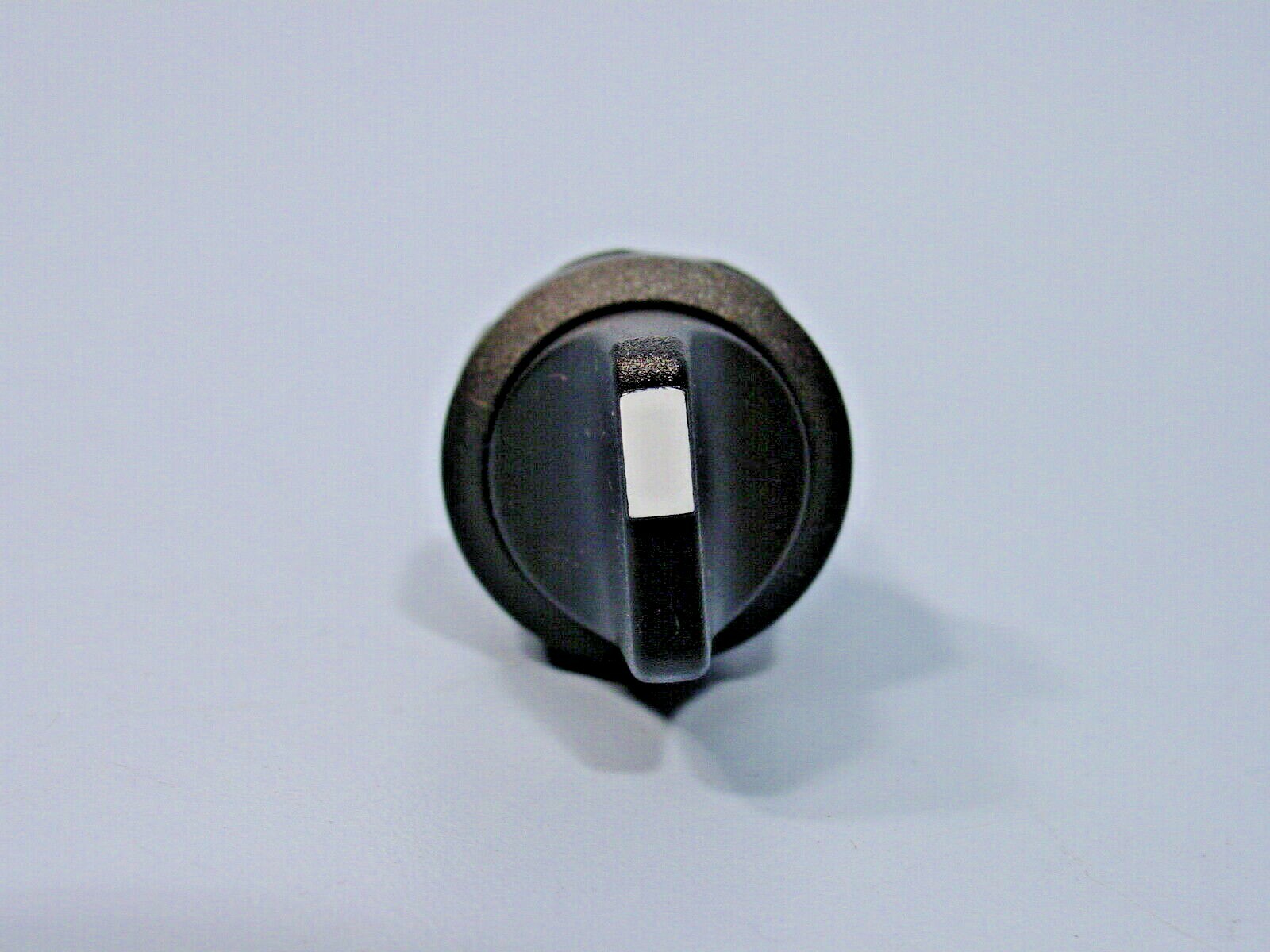 ABB C3SS1-10B-20 22mm Assembled Selector Switch, Knob Type, Compact