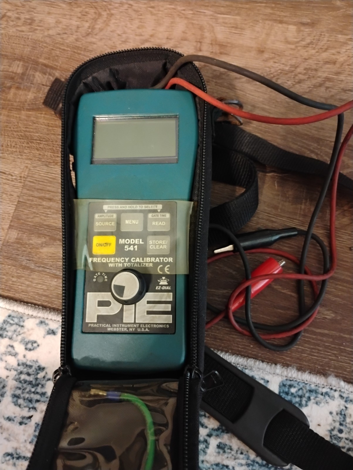 Pie Frequency Calibrator With Totalizer Model 541