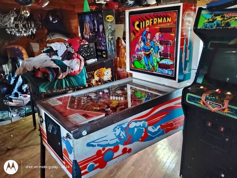 Superman Pinball Machine By Atari 1979.