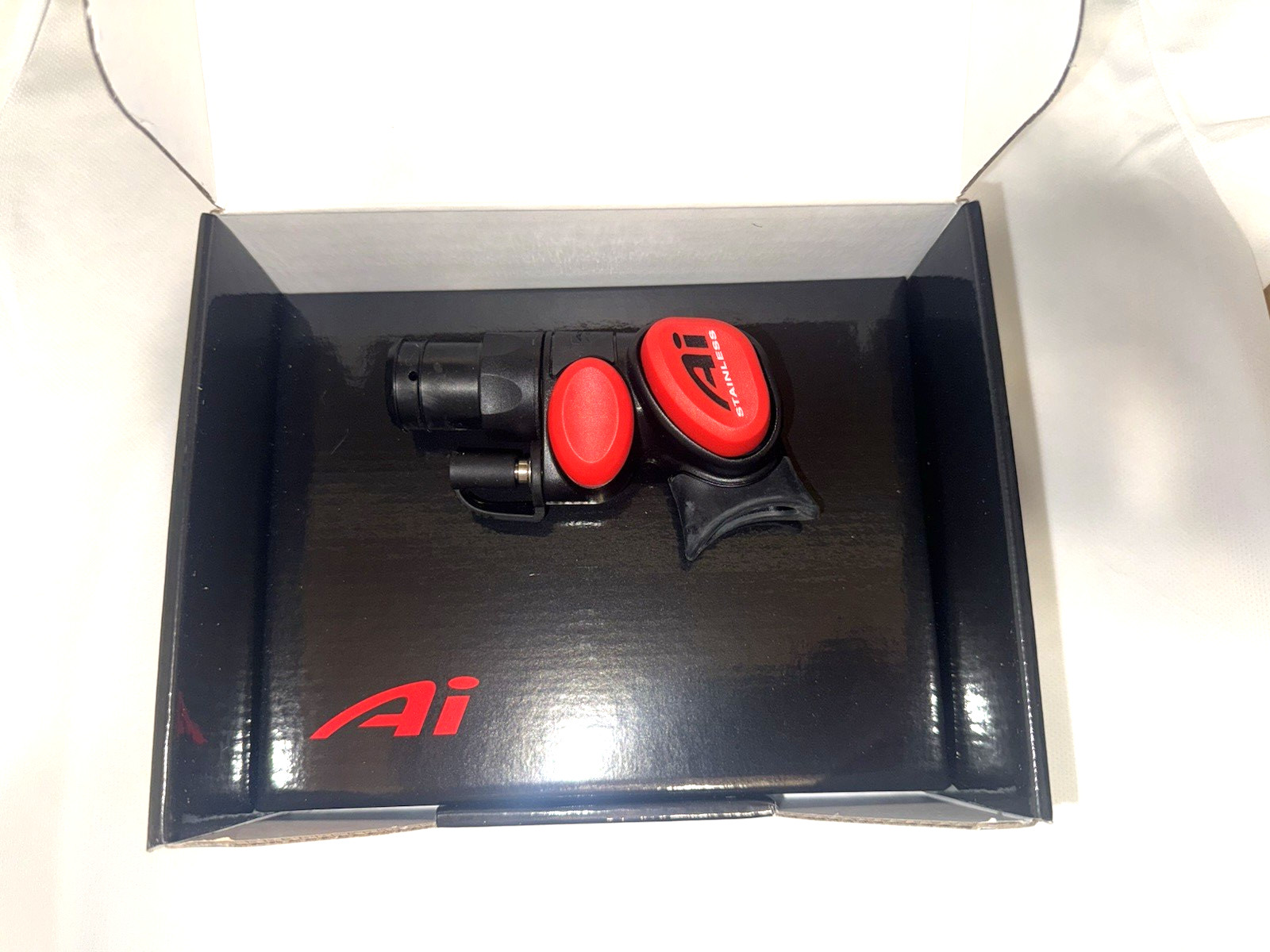 Atomic Aquatics AI Inflator, Red