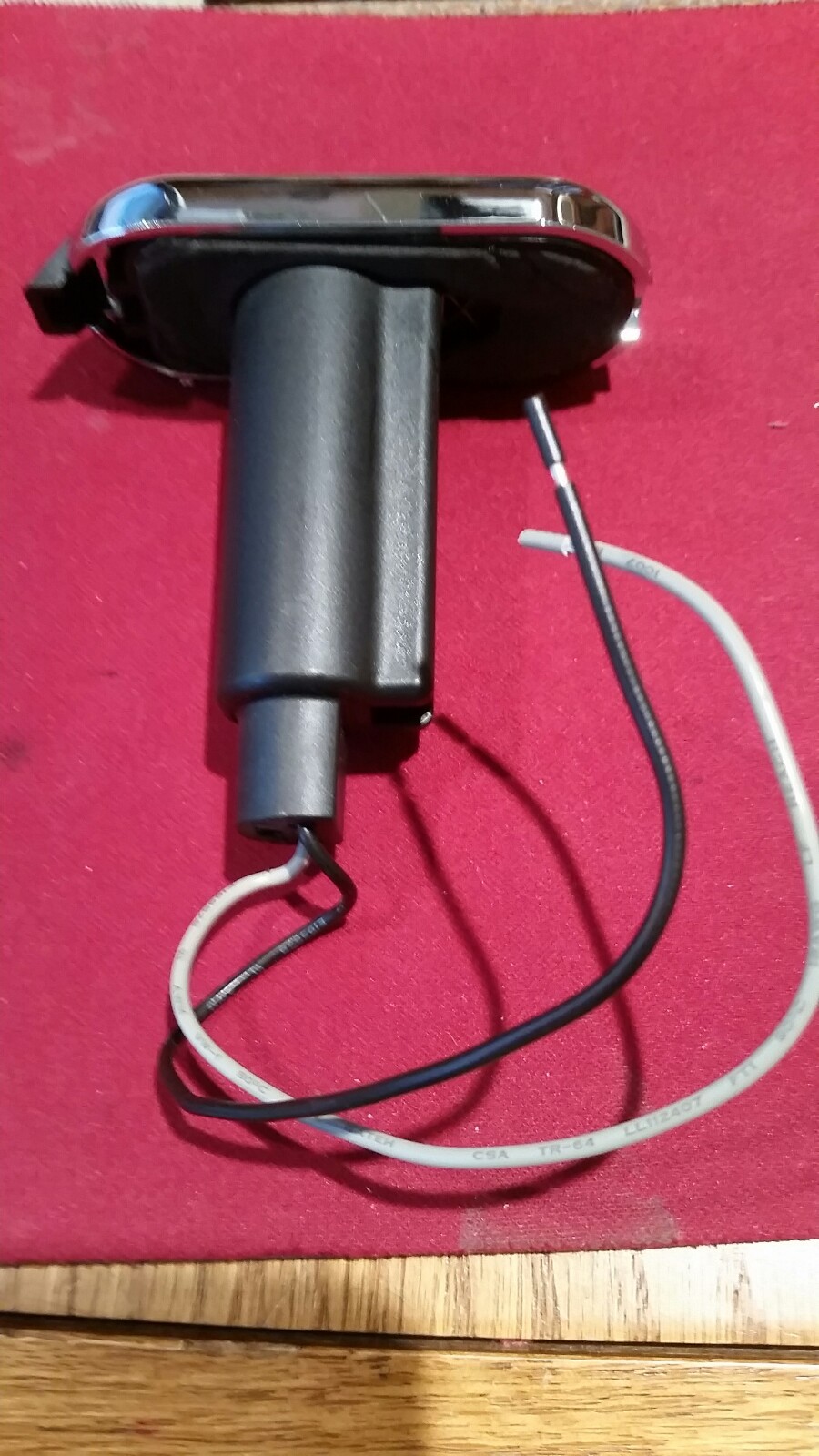 Attwood Marine 2754 Easy Lock 2 Pin Plug -In Base for Pole Lights P # 91042-1
