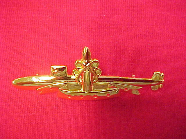 US Navy Submarine SSBN Deterrent Patrol Pin - 24K Gold for 20 Patrols