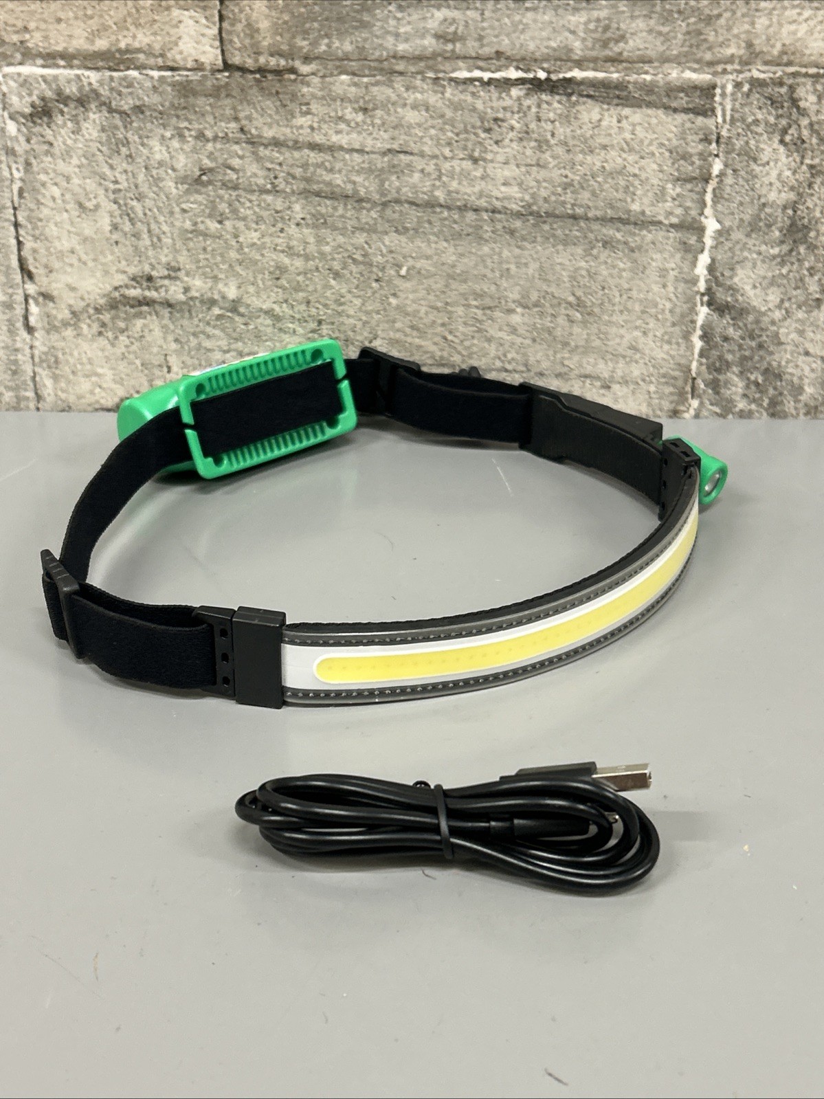 Matco Tools MHL700G 700 Lumen Motion Sensor Strip Light Snap Pivot Headlamp