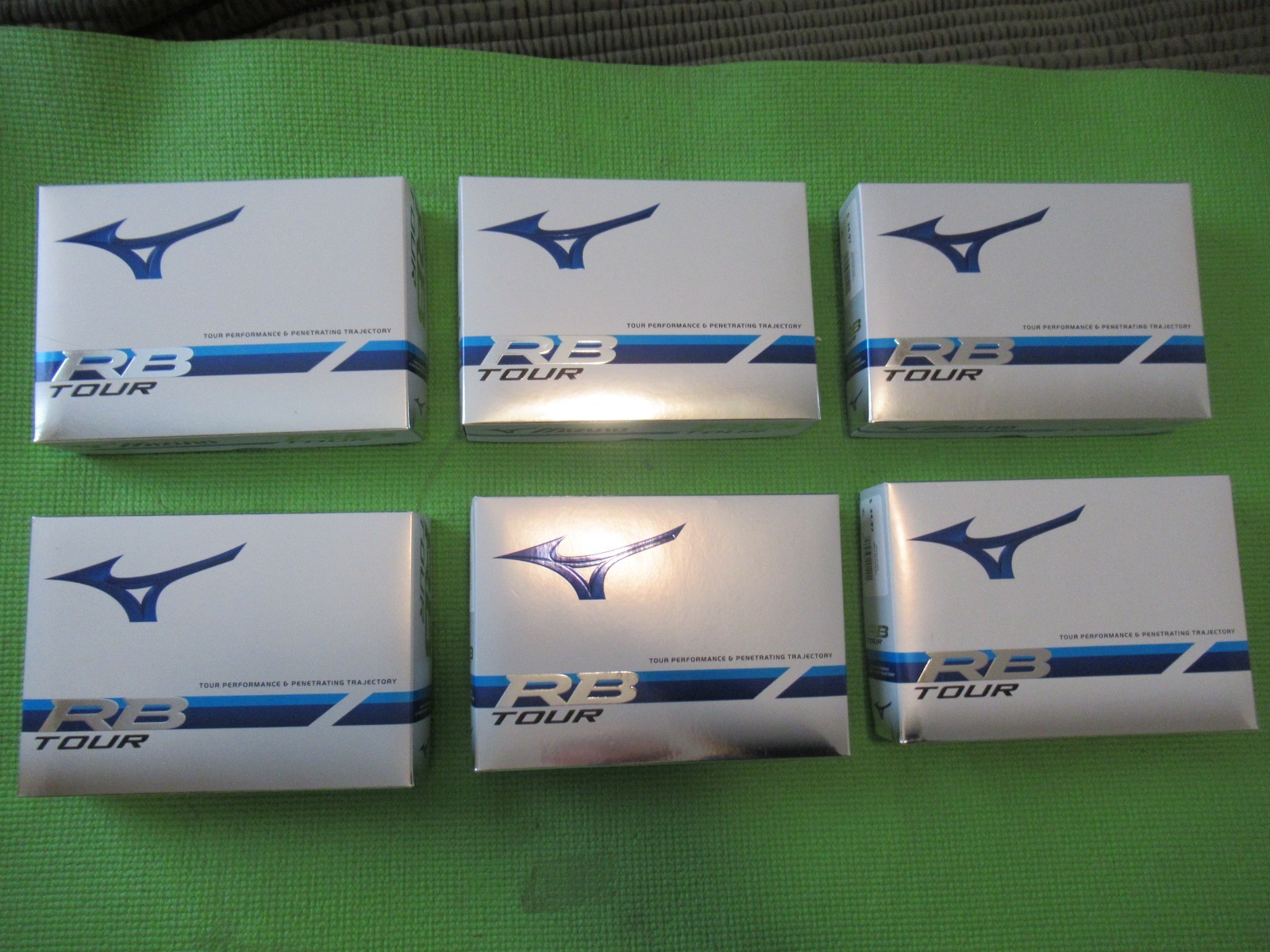 Lot 6 dozen New Mizuno RB TOUR golf balls 72 balls