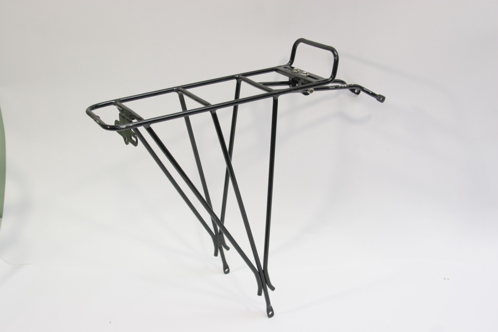 Breezer Bicycles Alloy Adjustable Rear Rack for 700c wheels Black BRAB