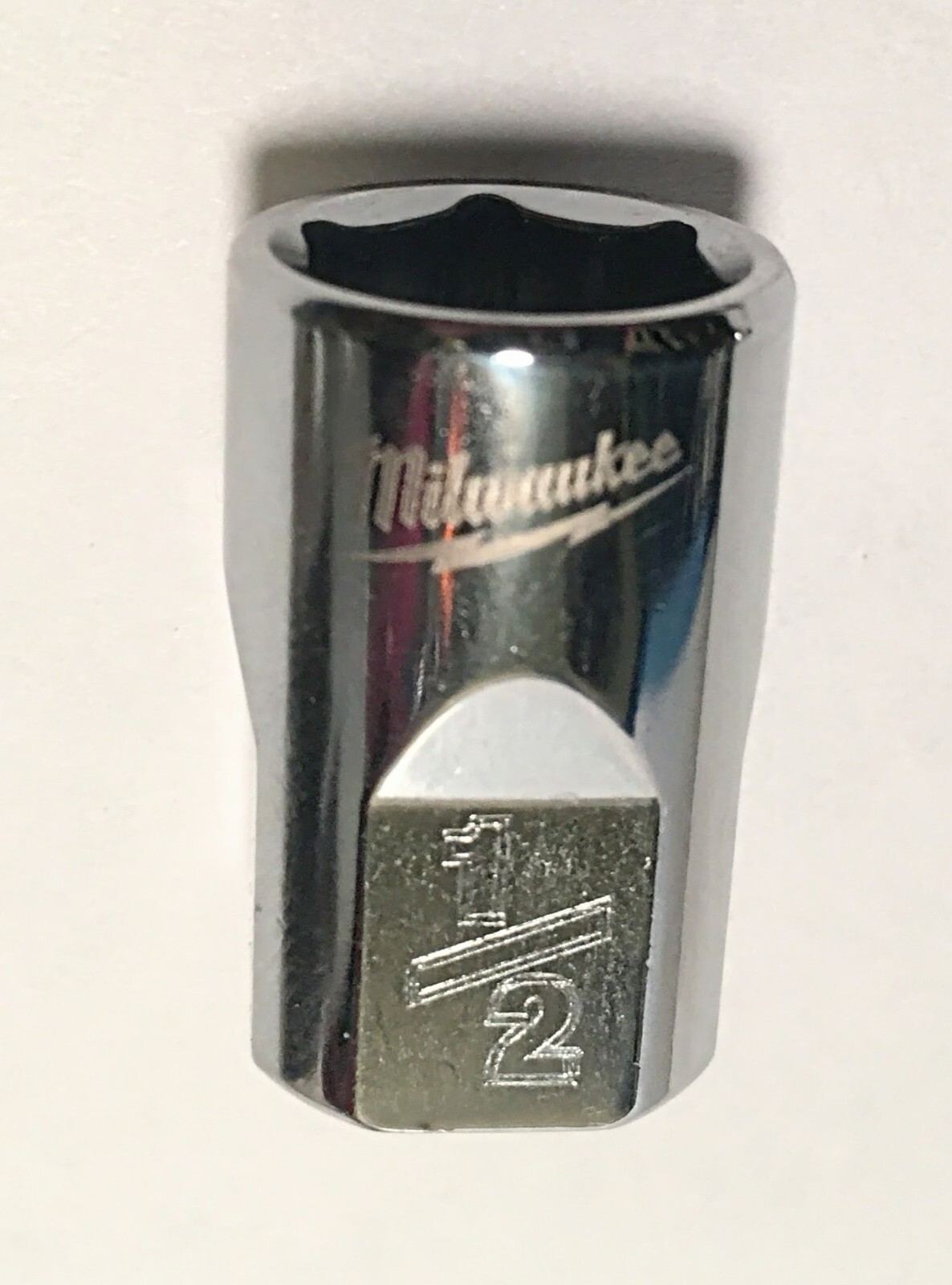Milwaukee  1/2 in x 3/8 In. Dr  6-Point Standard Socket Free Shipping