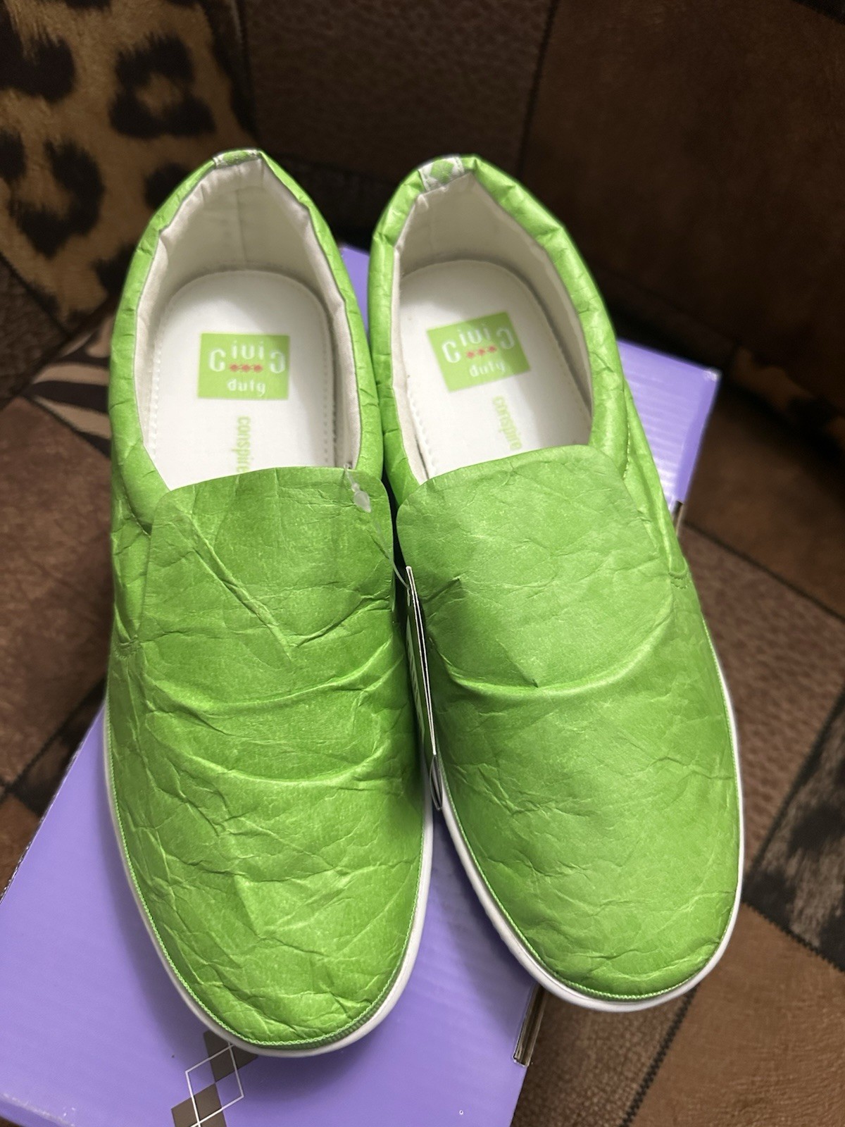 New! Civic Duty Green Dedication Slip-on Sneakers Size 7